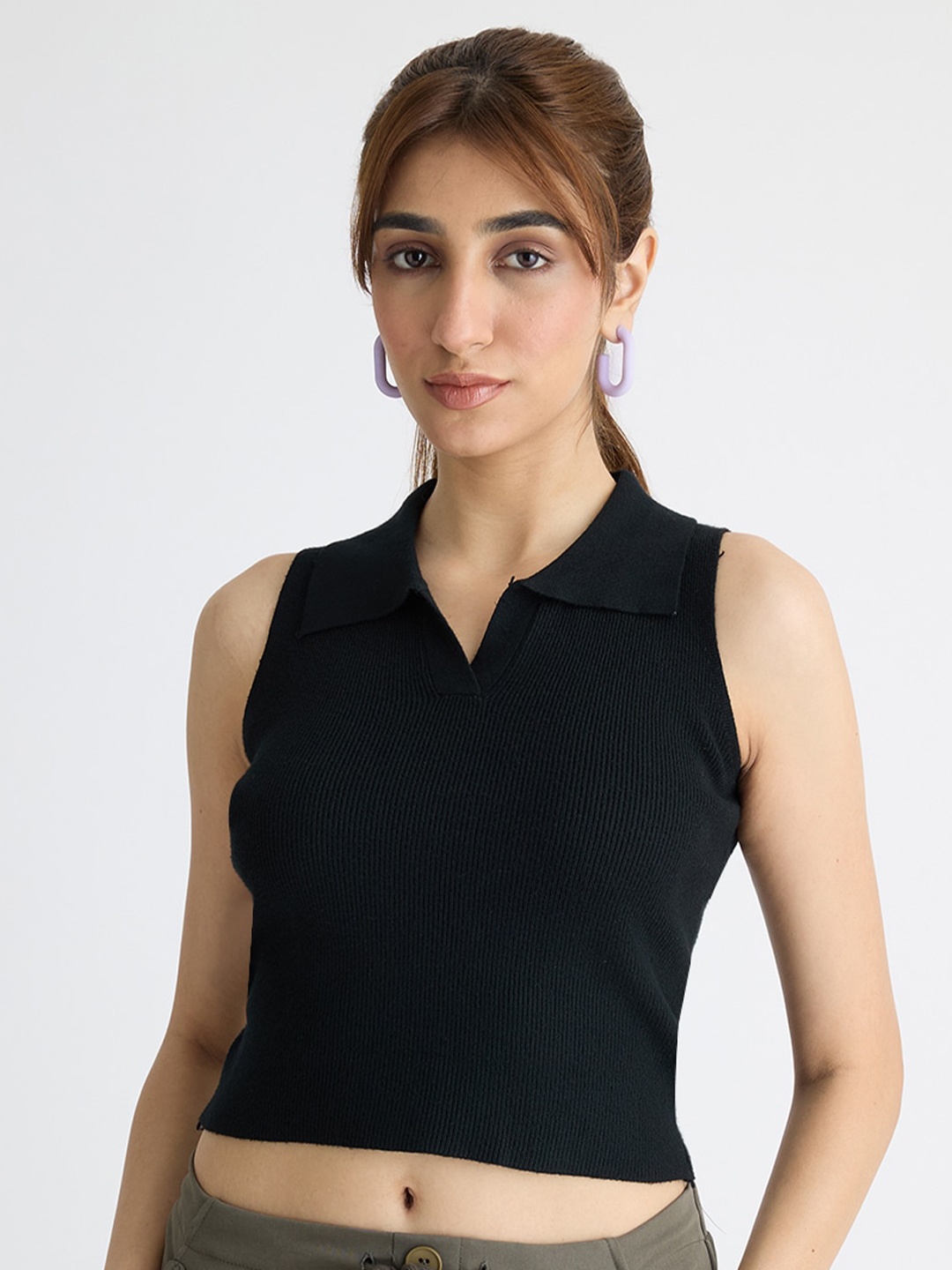 

FREAKINS Ribbed Shirt Collar Crop Fitted Top, Black
