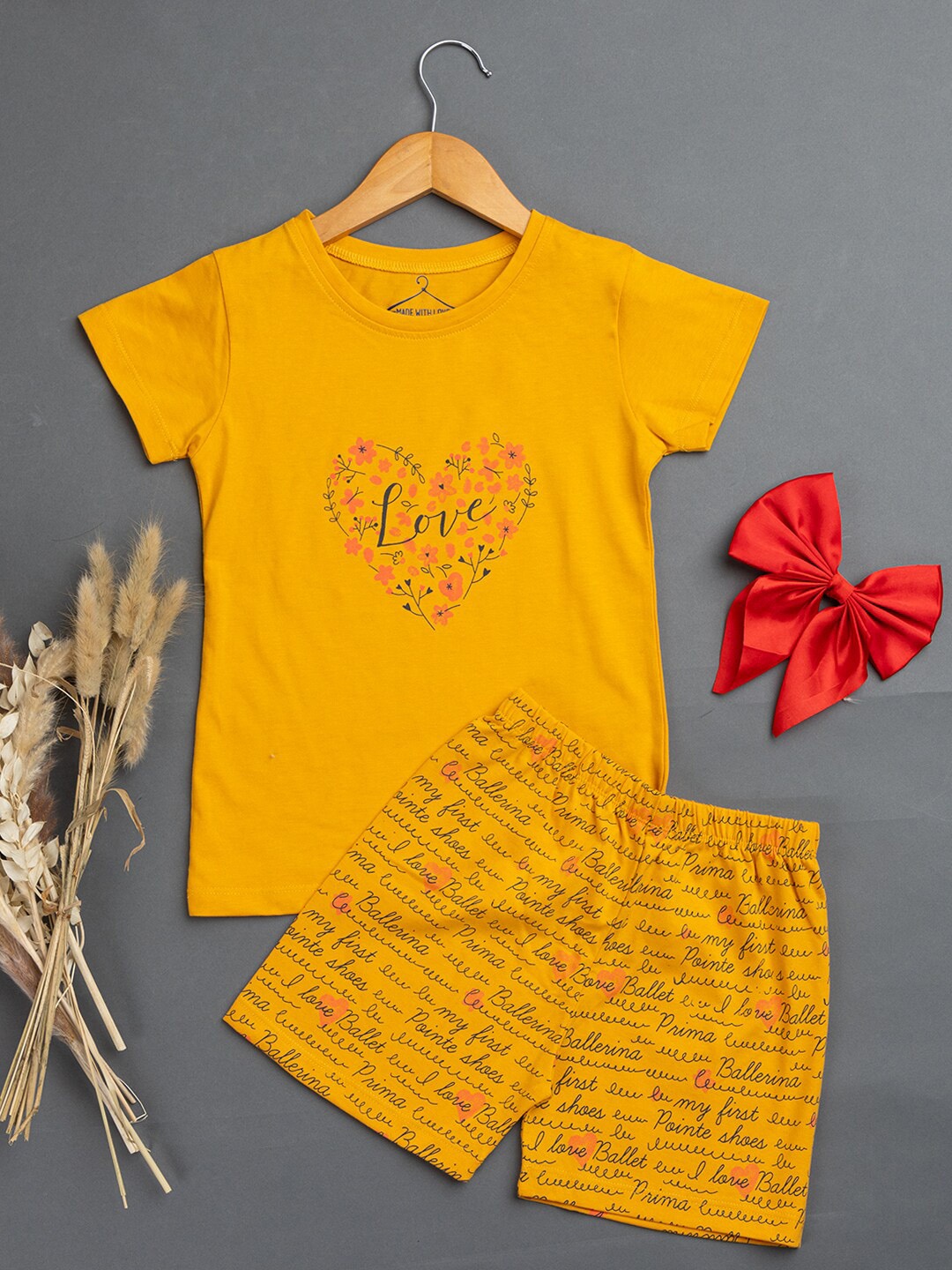 

PAMPOLINA Girls Conversational Printed Night Suit With Bow, Mustard