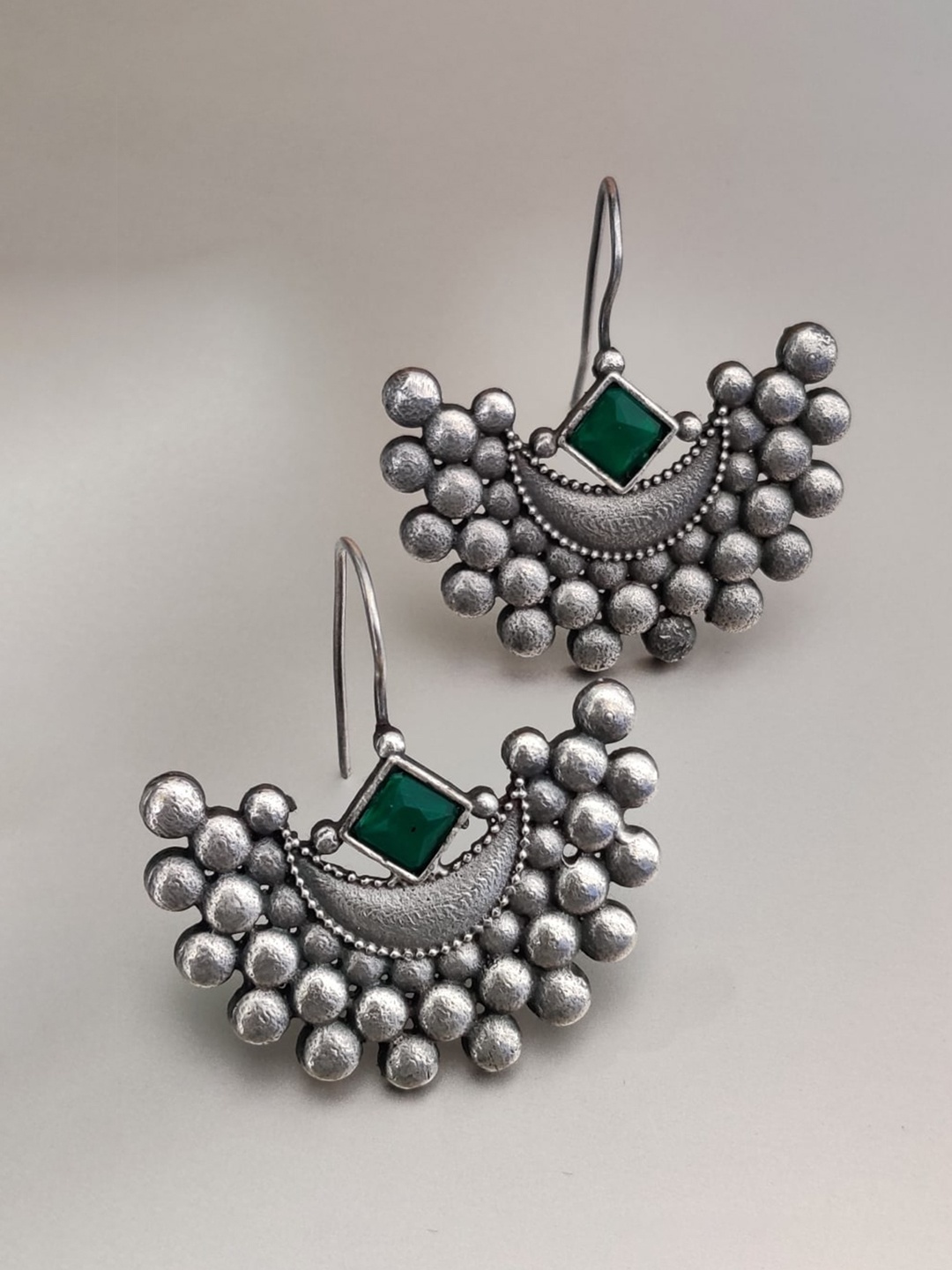 

EL REGALO Contemporary Drop Earrings, Silver