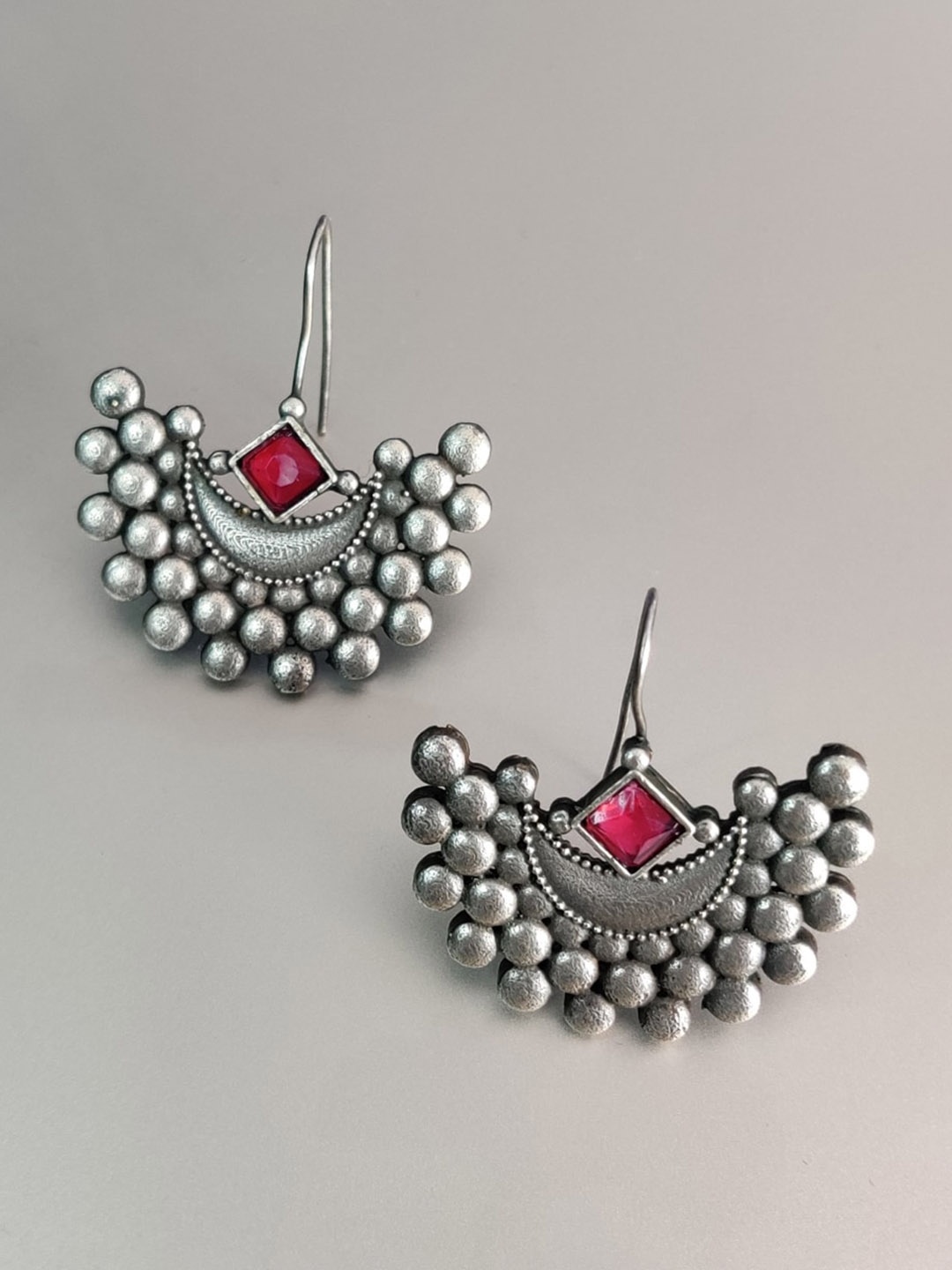 

EL REGALO Stone Studded Drop Earrings, Silver