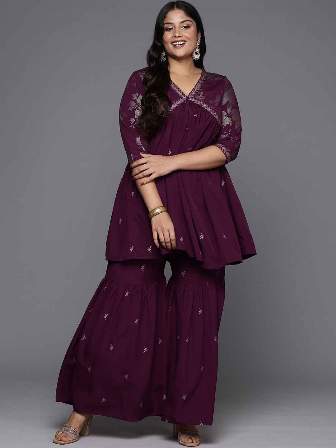

A PLUS BY AHALYAA Plus Size Floral Printed Empire Kurta with Sharara, Burgundy