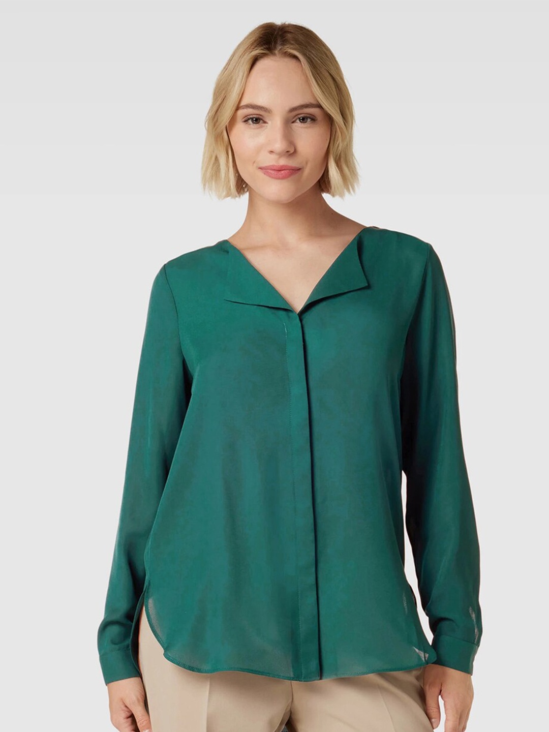 

Selvia Crepe Regular Top, Green