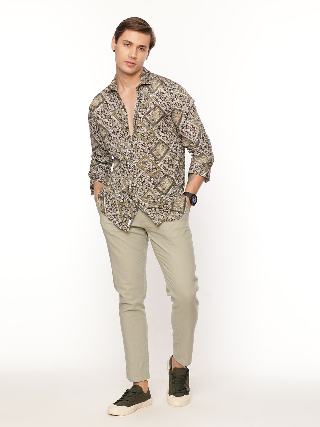 

FLY 69 Premium Slim Fit Ethnic Motifs Printed Crepe Casual Shirt, Green
