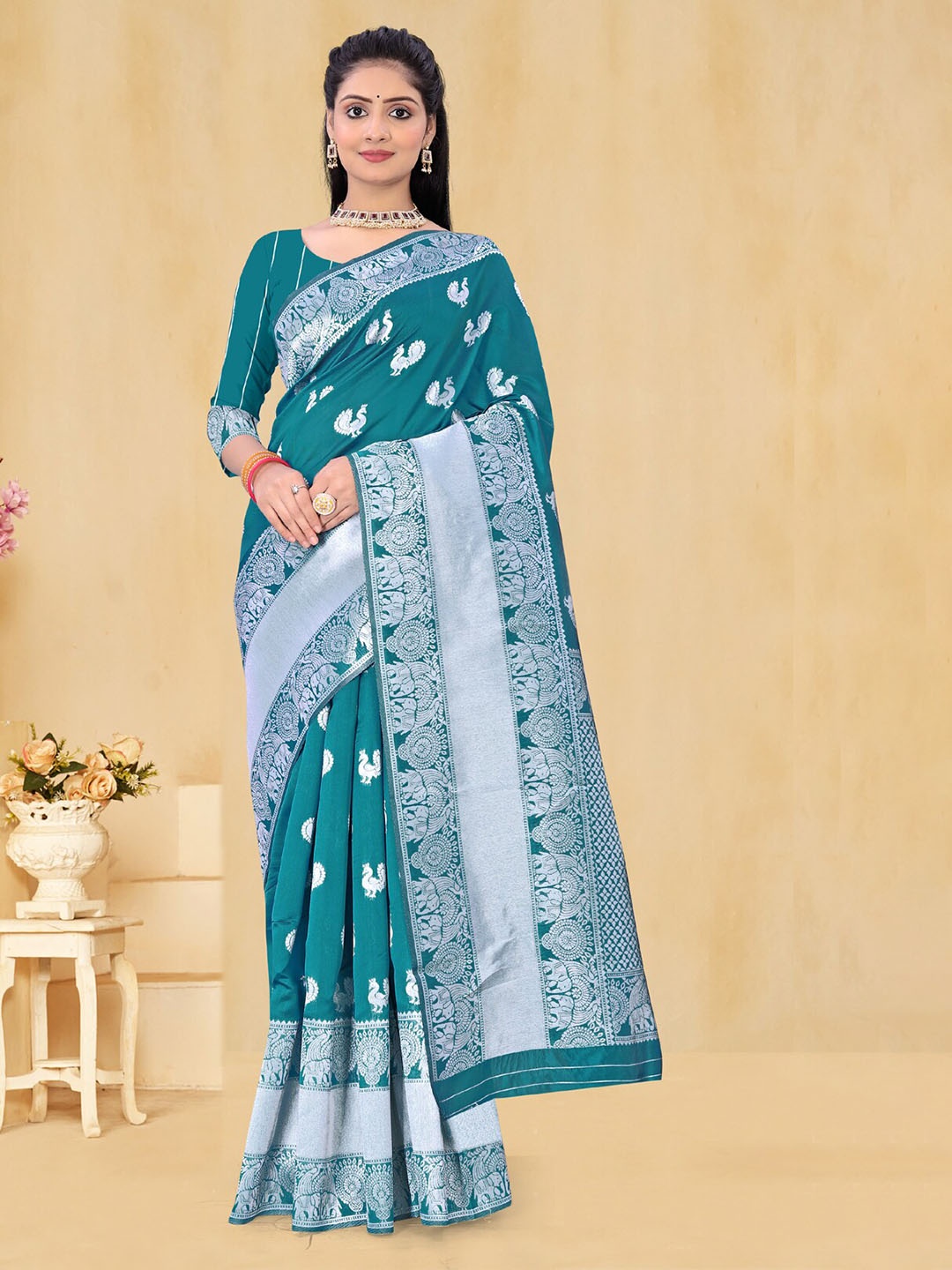 

RAJ DHARMA SILK Ethnic Motifs Woven Design Zari Silk Blend Paithani Saree, Sea green