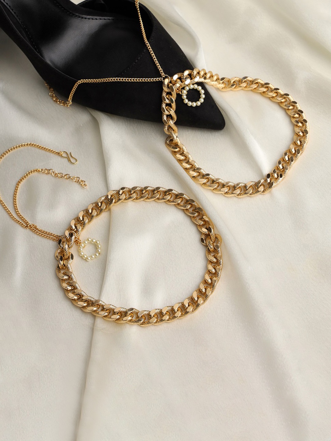 

BeAbhika Set Of 2 Gold-Plated Chain Heel Wrap