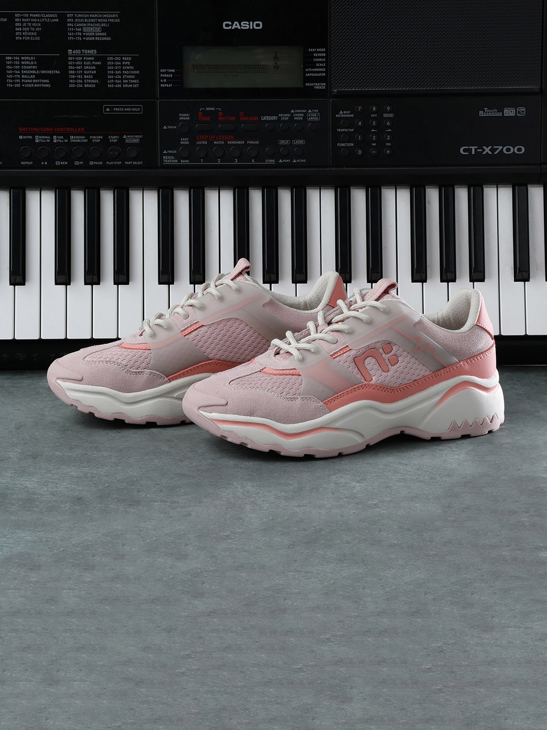 

nubeat Women GROOVESTAR Textured Comfort Insole Lace-Up Sneakers, Pink
