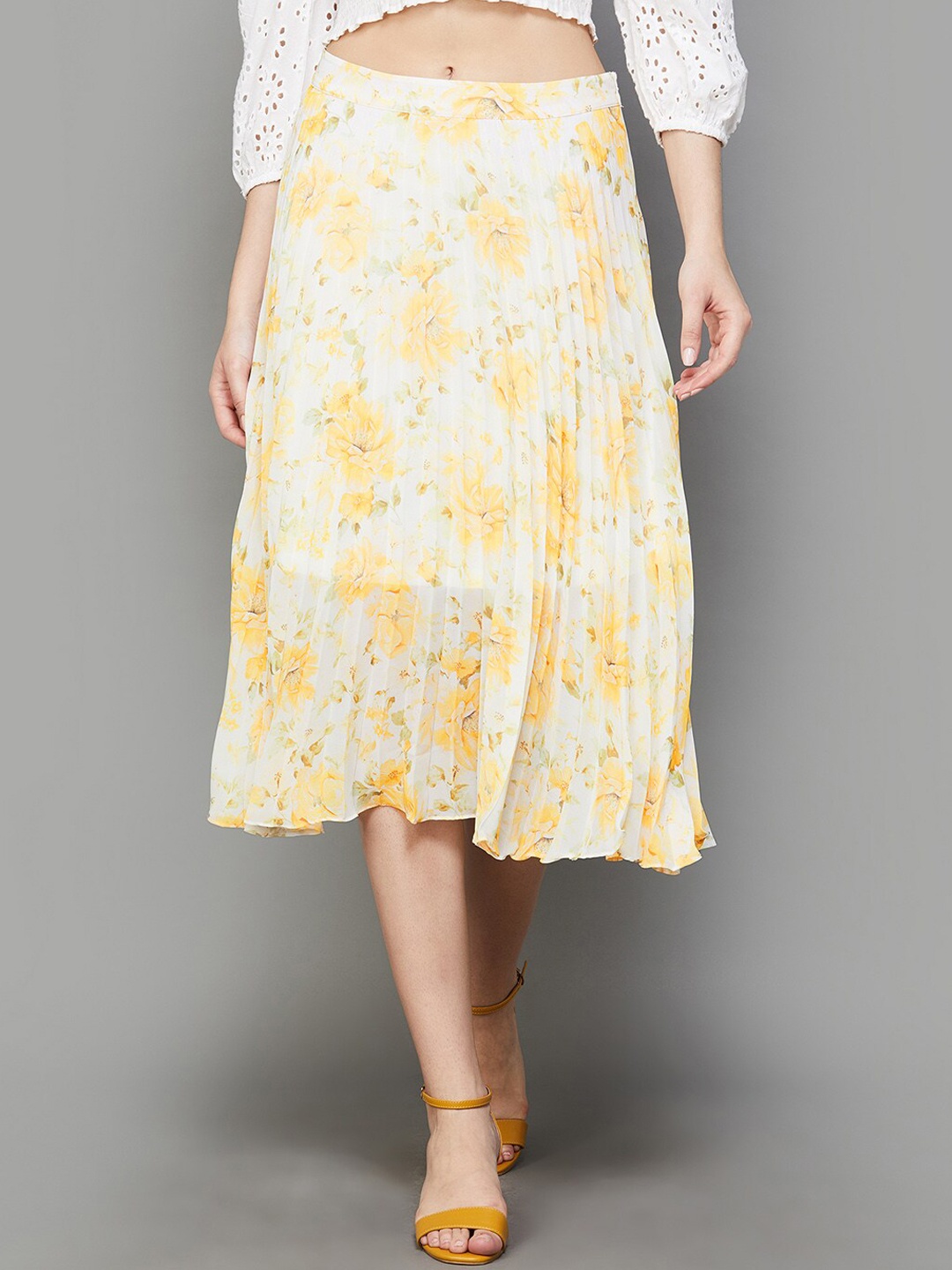 

CODE by Lifestyle Flared Knee Length Casual Skirt, Yellow