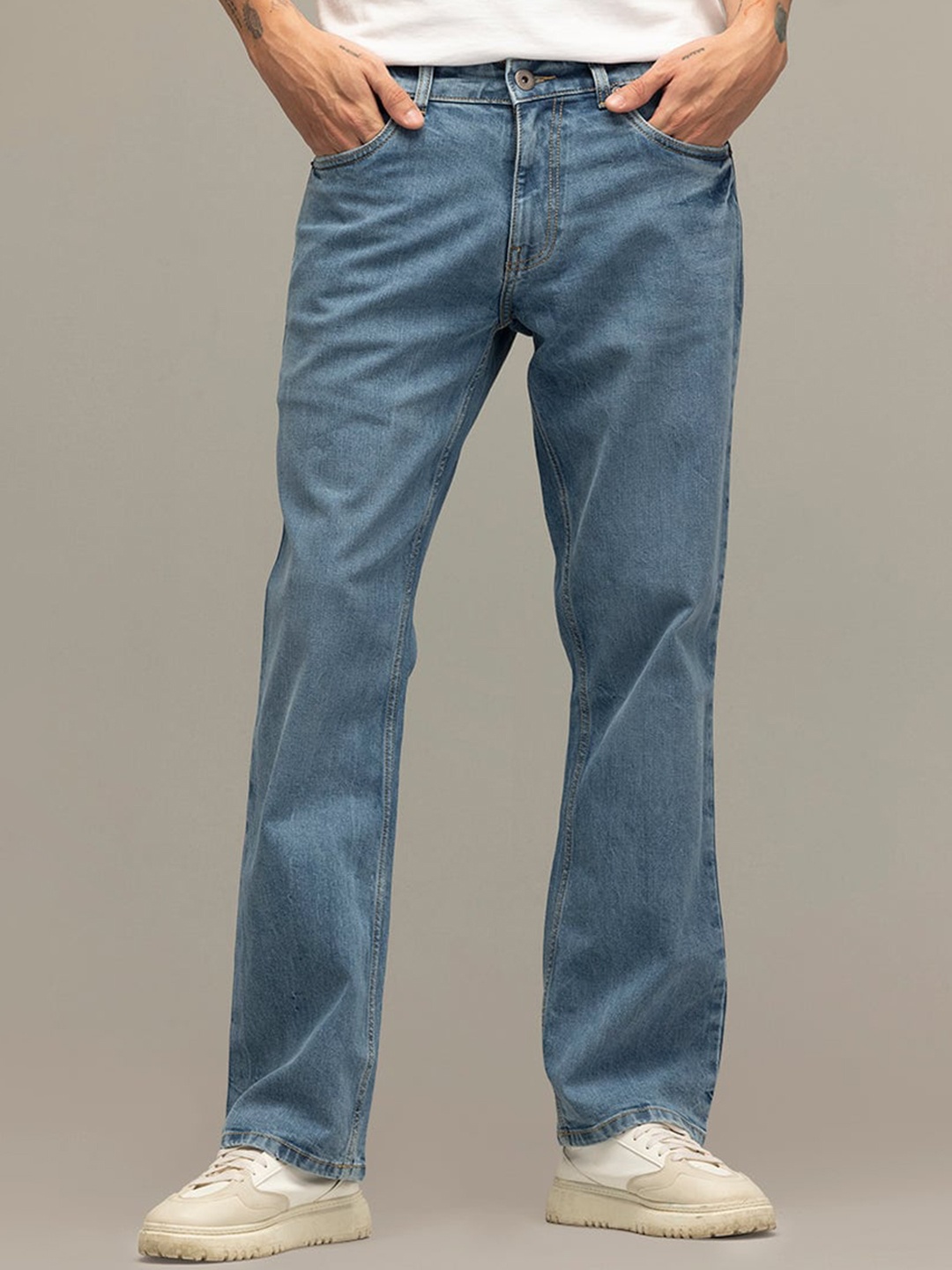 

Snitch Men Smart Bootcut Heavy Fade Stretchable Jeans, Blue