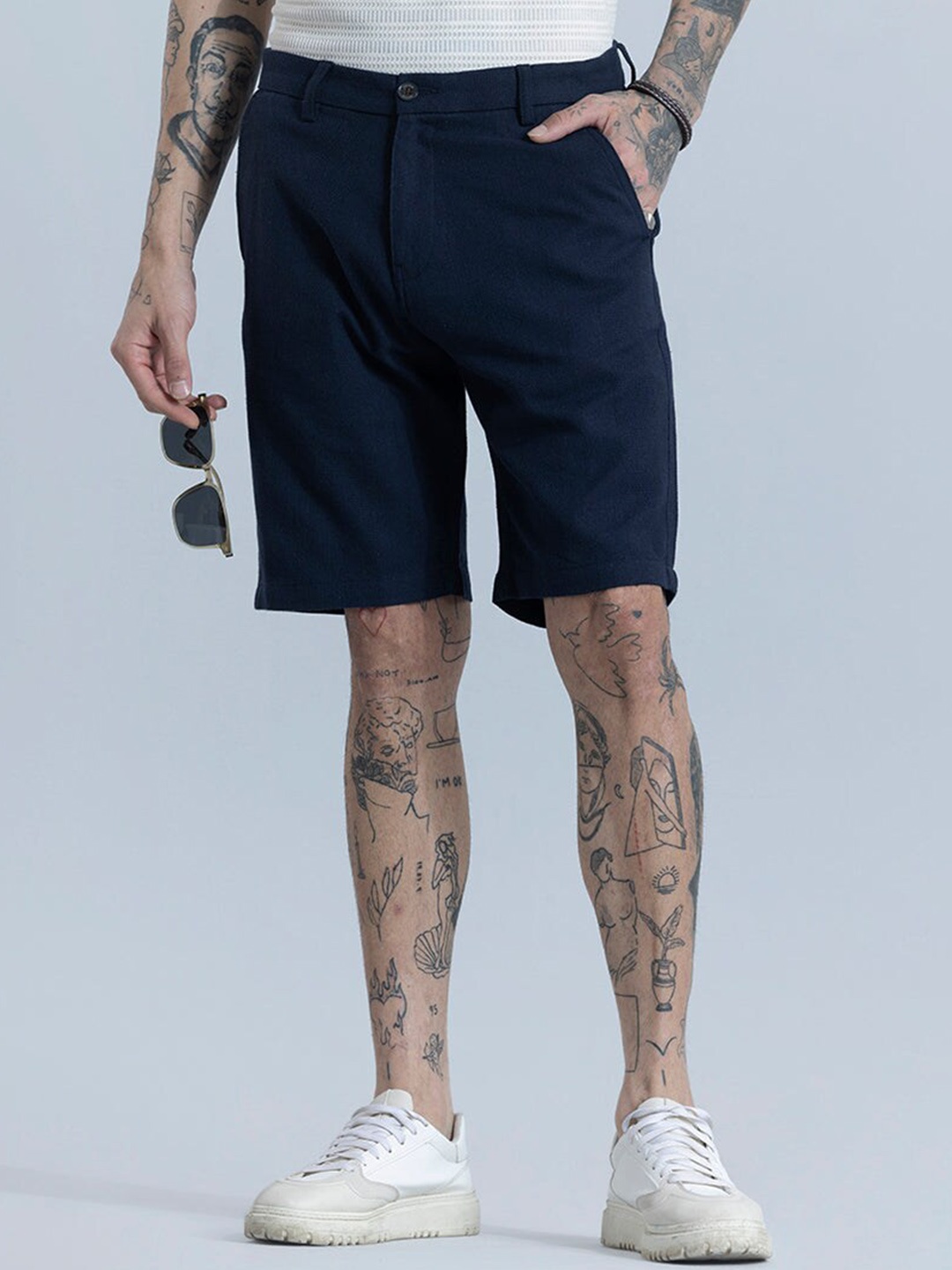 

Snitch Men Slim Fit Cotton Shorts, Navy blue