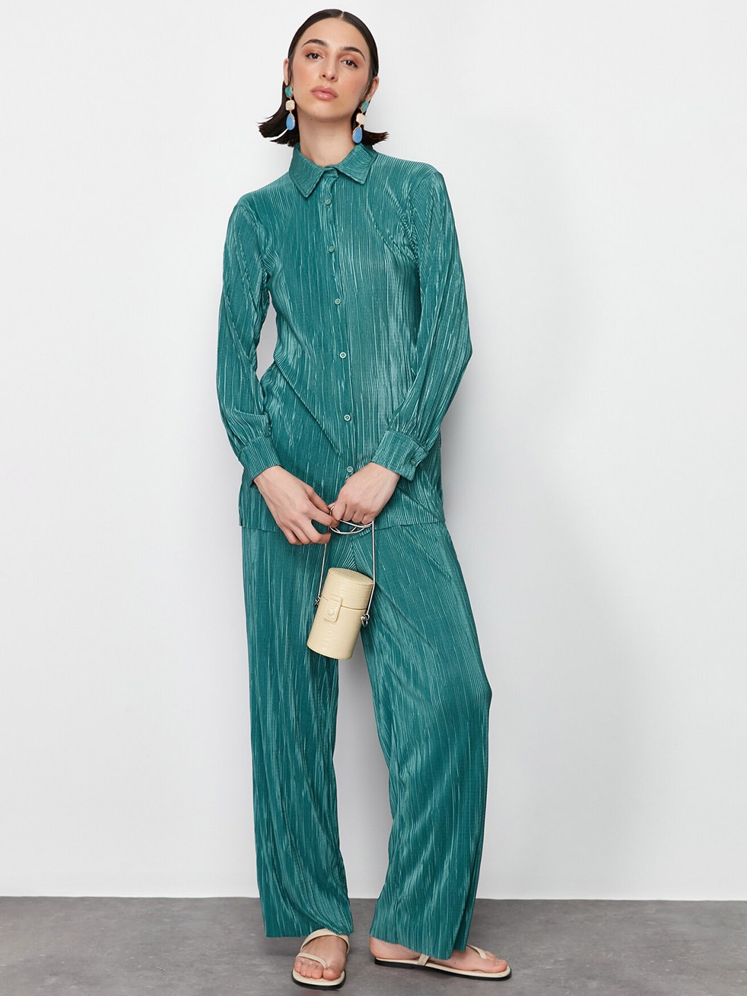 

Trendyol Striped Shirt Collar Long Sleeves Shirt With Trousers, Green