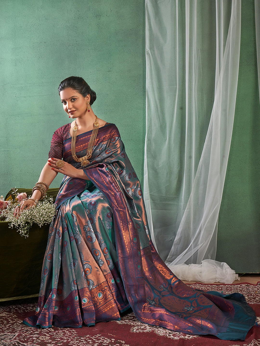 

KALINI Ethnic Motifs Banarasi Zari Saree, Teal