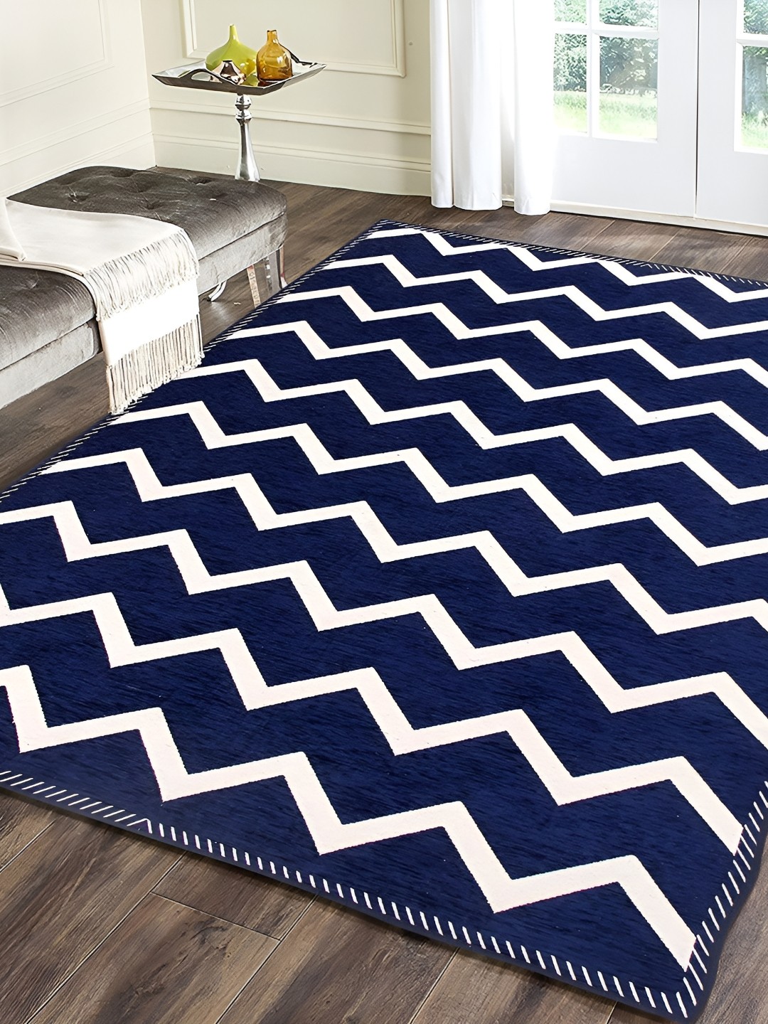 

Sparrow world Blue & White Abstract Printed Rectangular Carpet