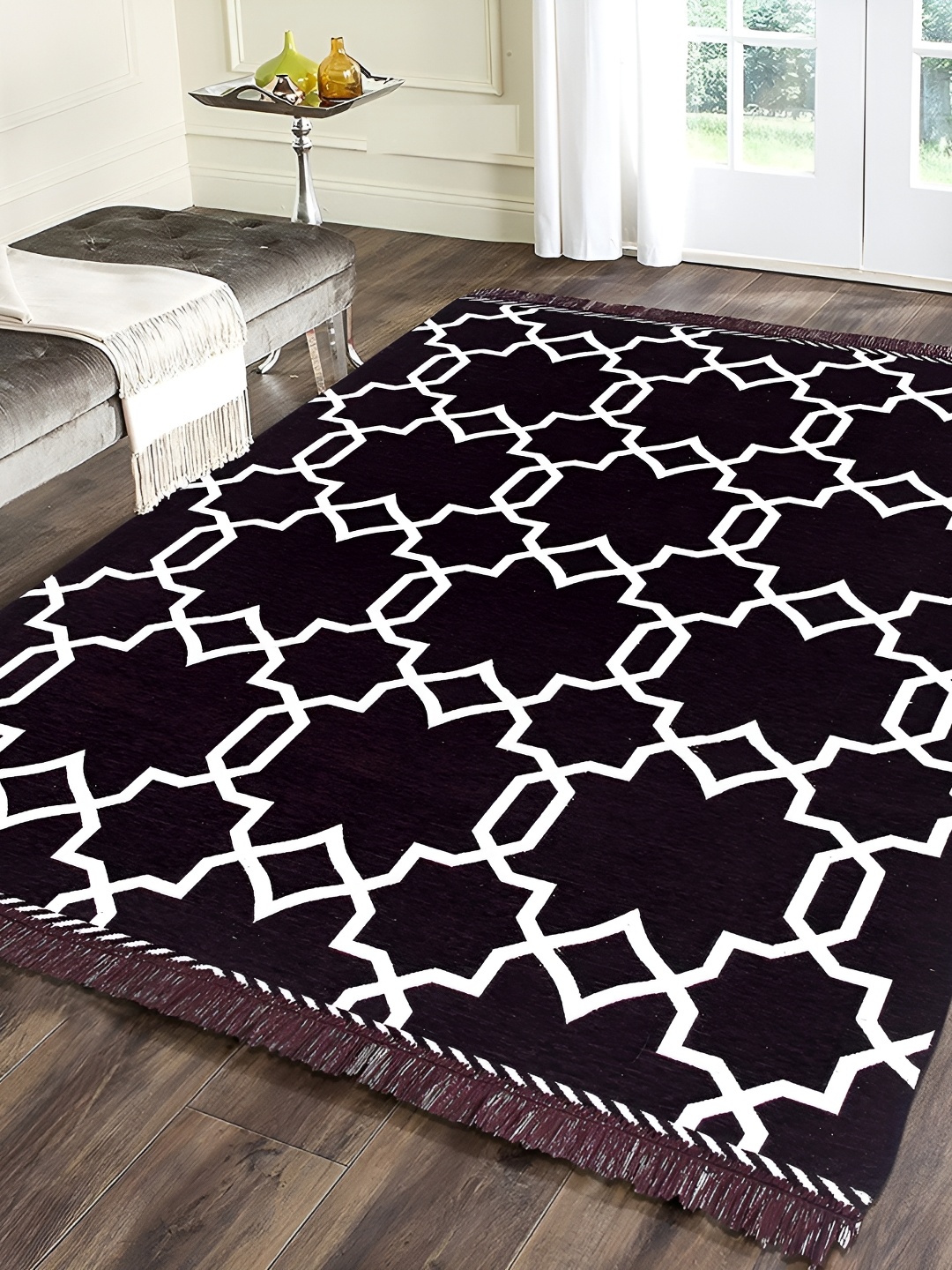 

Sparrow world Brown & White Geometric Printed Velvet Chennille Rectangular Carpet