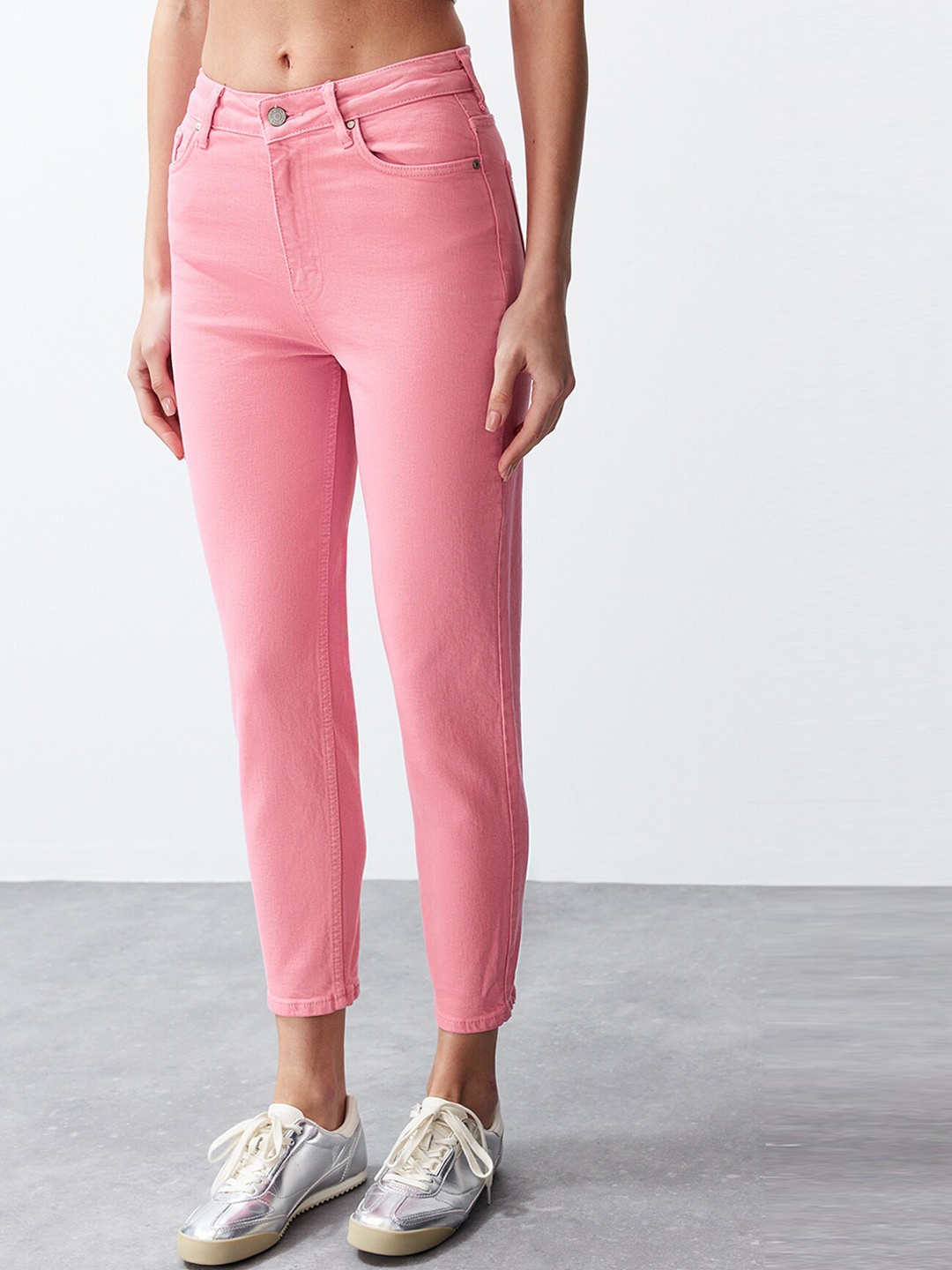 

Trendyol Women Mid Rise Jeans, Pink