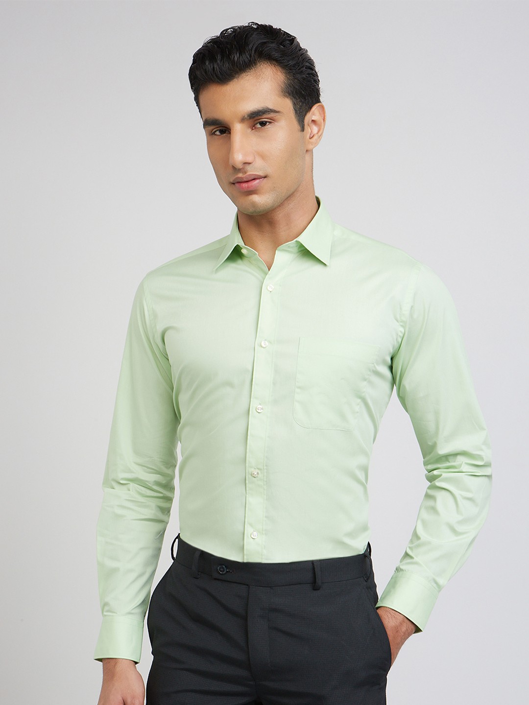 

Raymond Pure Cotton Opaque Formal Shirt, Green