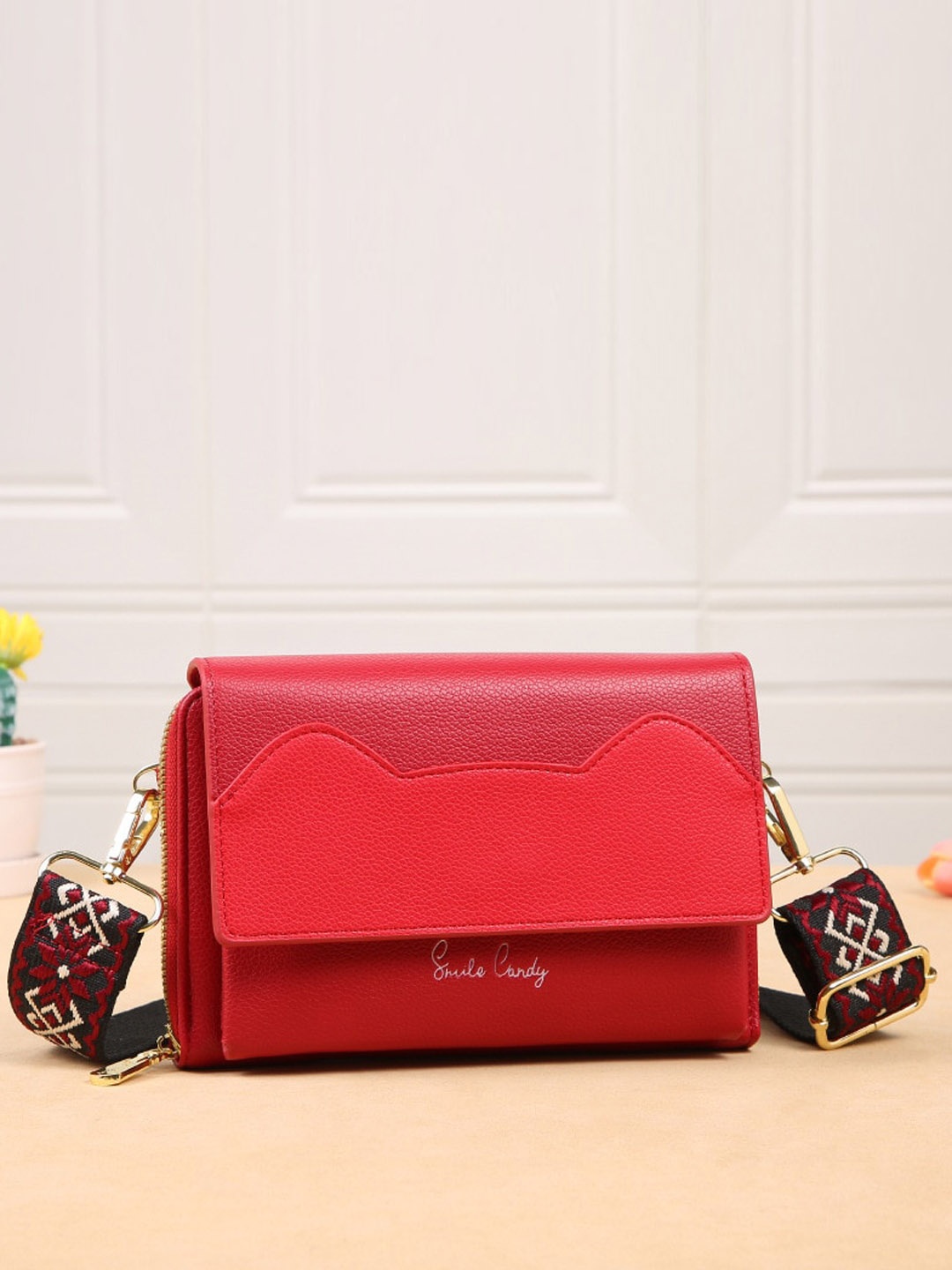 Diva Dale Structured Sling Bag, Red