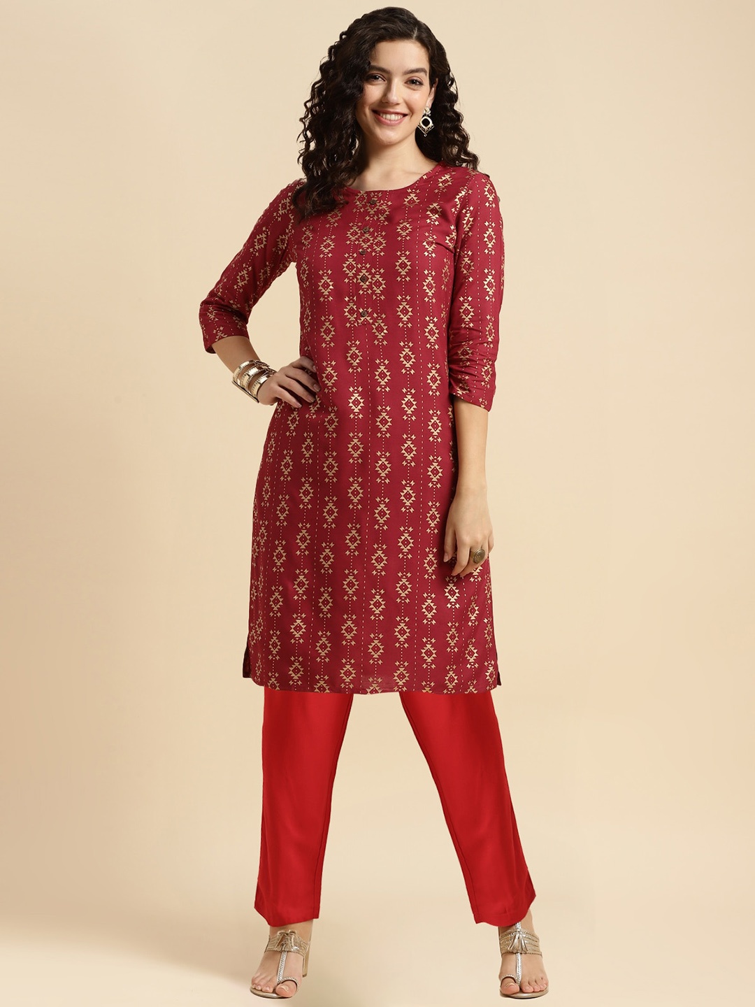 

Rangita Ethnic Motifs Printed Kurta with Trousers, Red