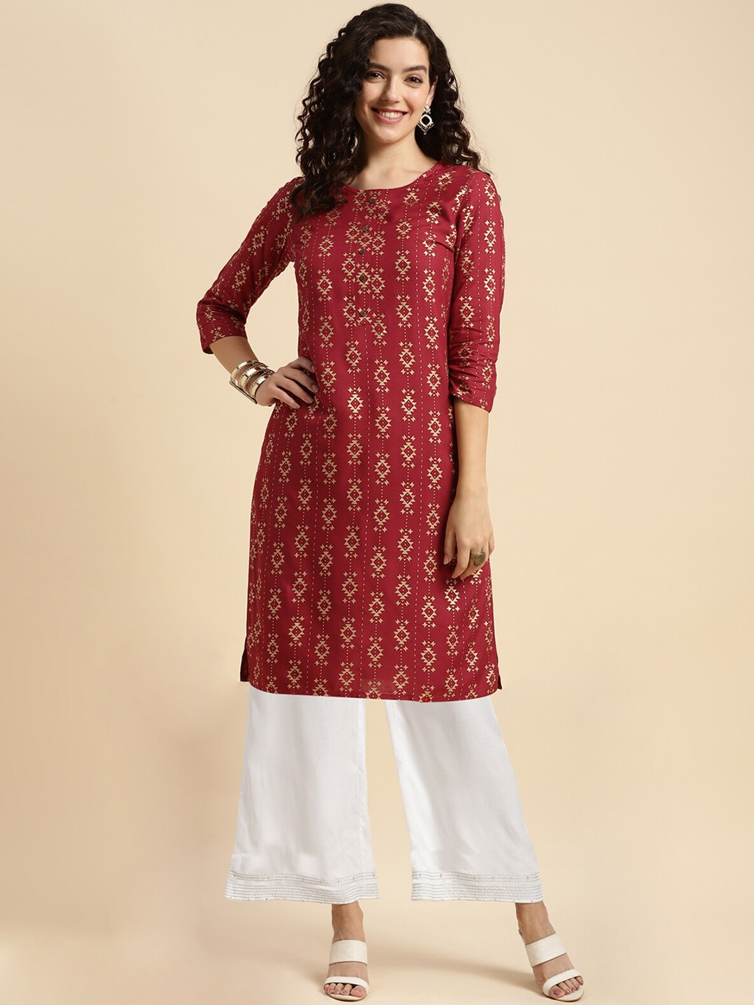 

Rangita Ethnic Motifs Printed Kurta with Palazzos, Red