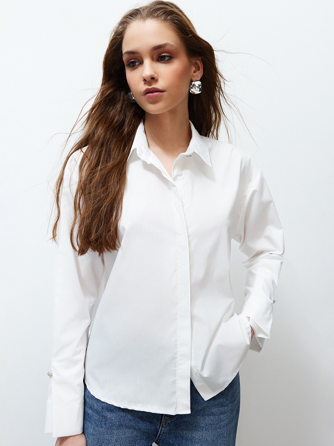 

Trendyol Spread Collar Casual Shirt, White