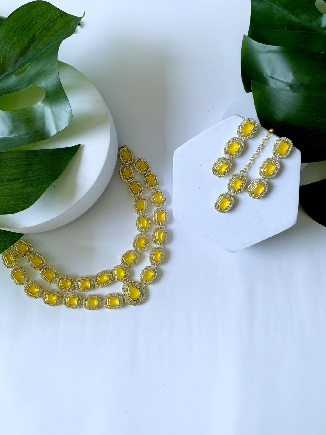 

I Jewels Gold-Plated Stone Studded Jewellery Set