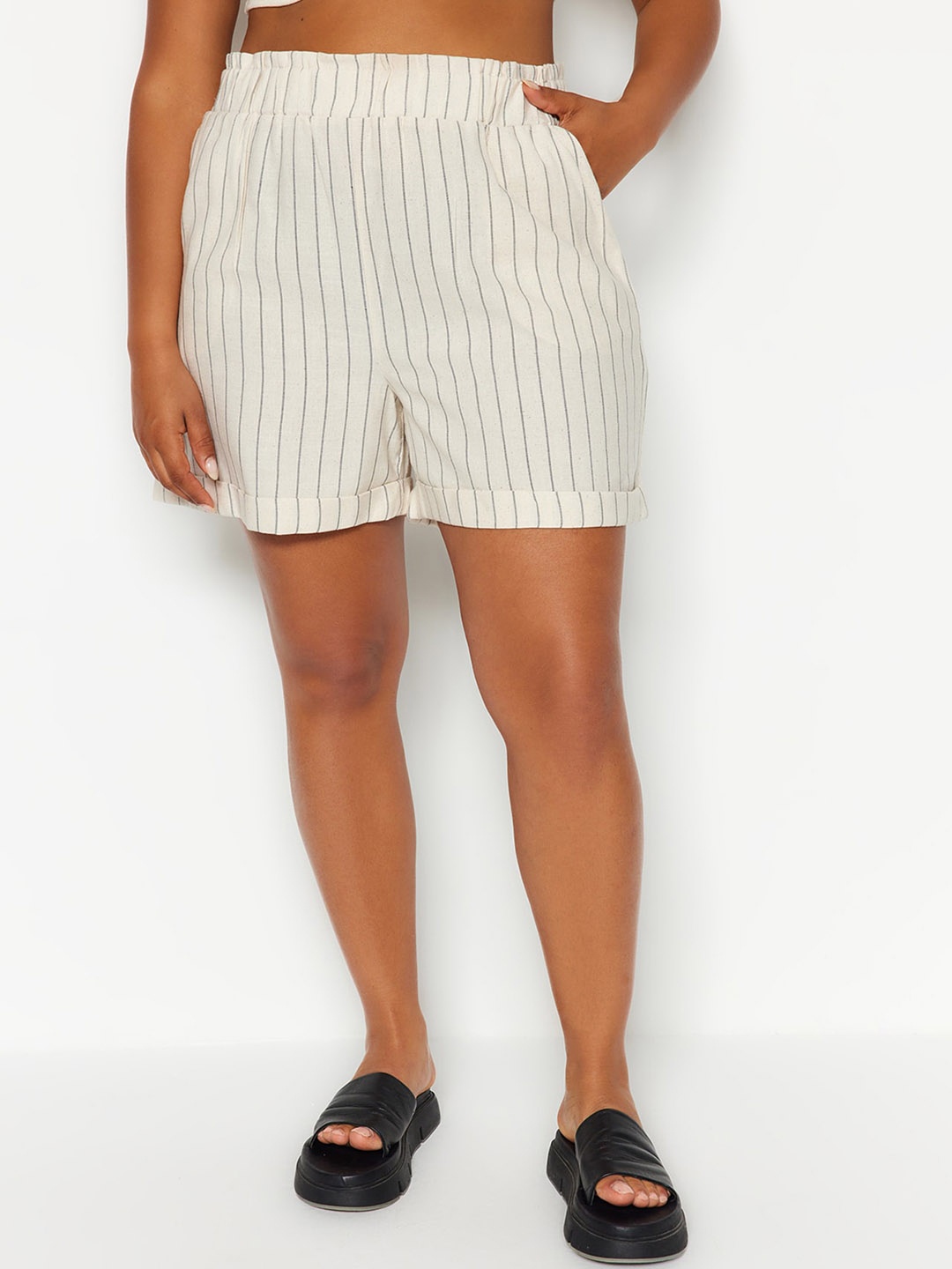 

Trendyol Women Plus Size Striped Regular Shorts, Beige
