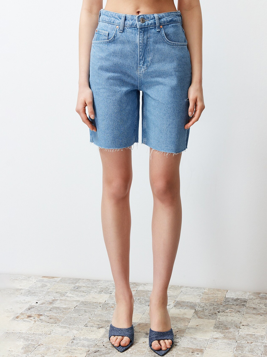 

Trendyol Women Pure Cotton Denim Shorts, Blue