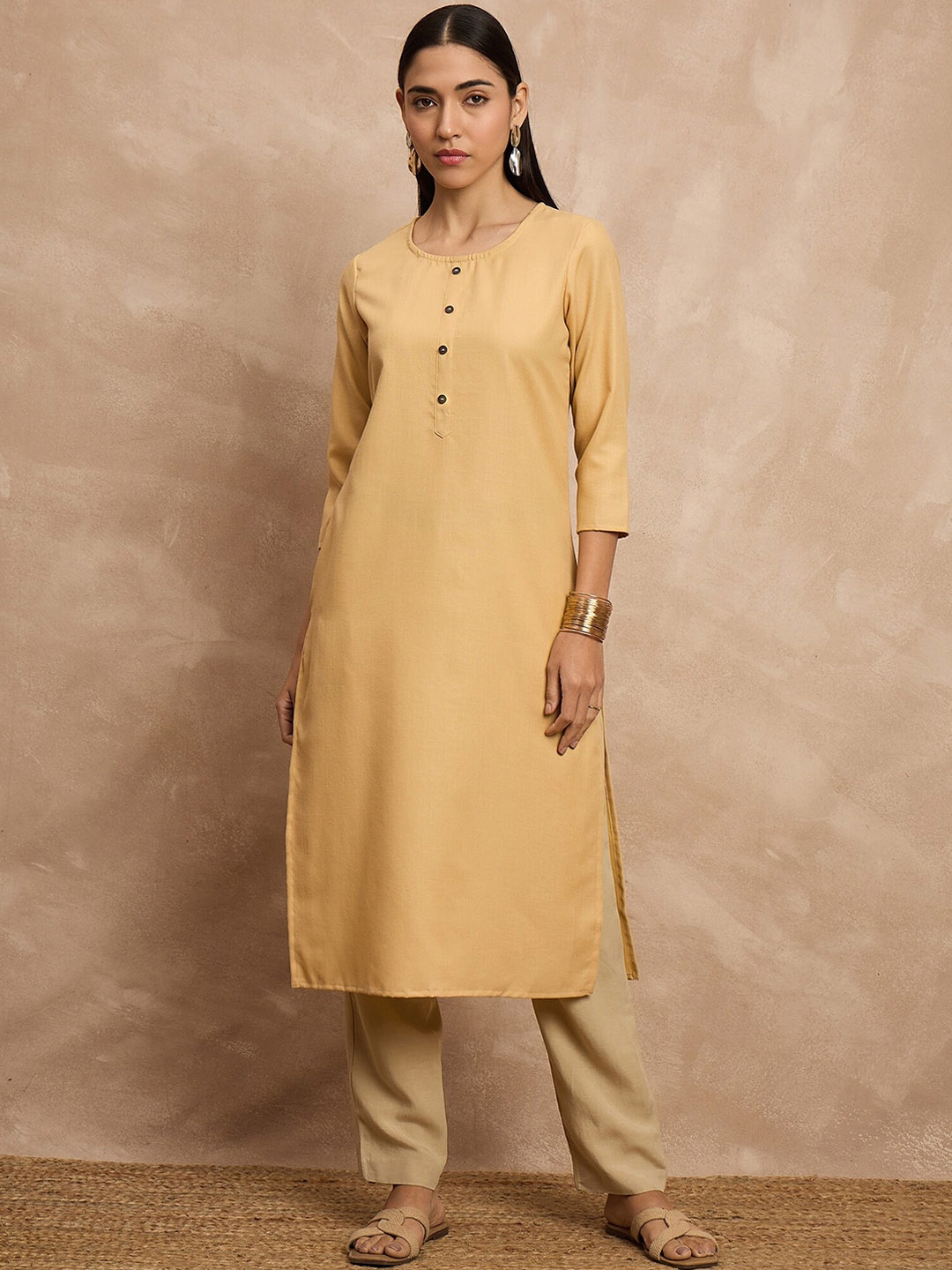 

all about you Yellow Round Neck Three-Quarter Sleeves Straight Kurta