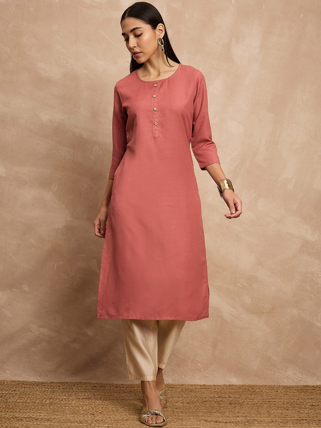 

all about you Rust Round Neck Three-Quarter Sleeves Straight Kurta