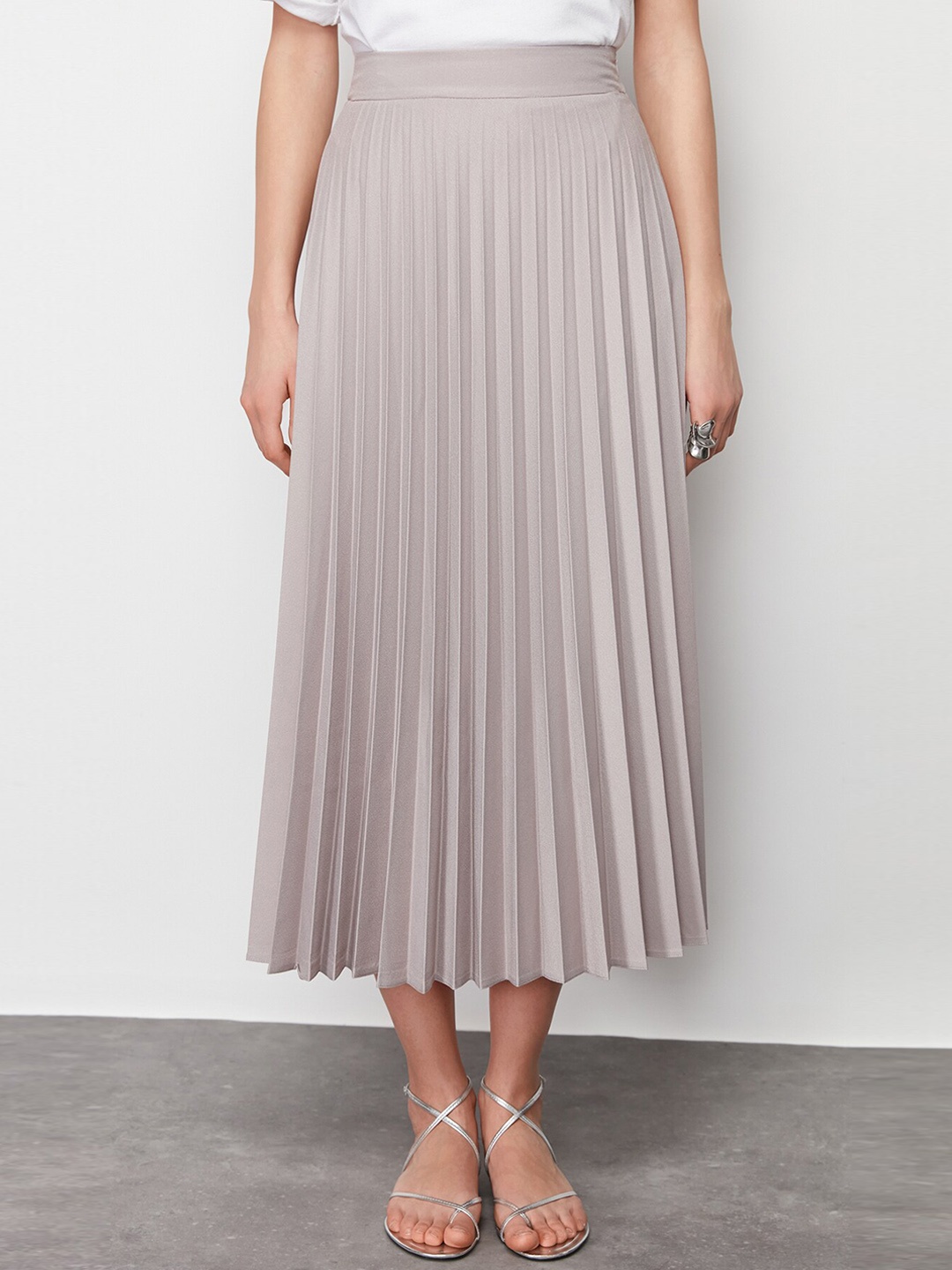 

Trendyol Flared Midi Skirts, Grey