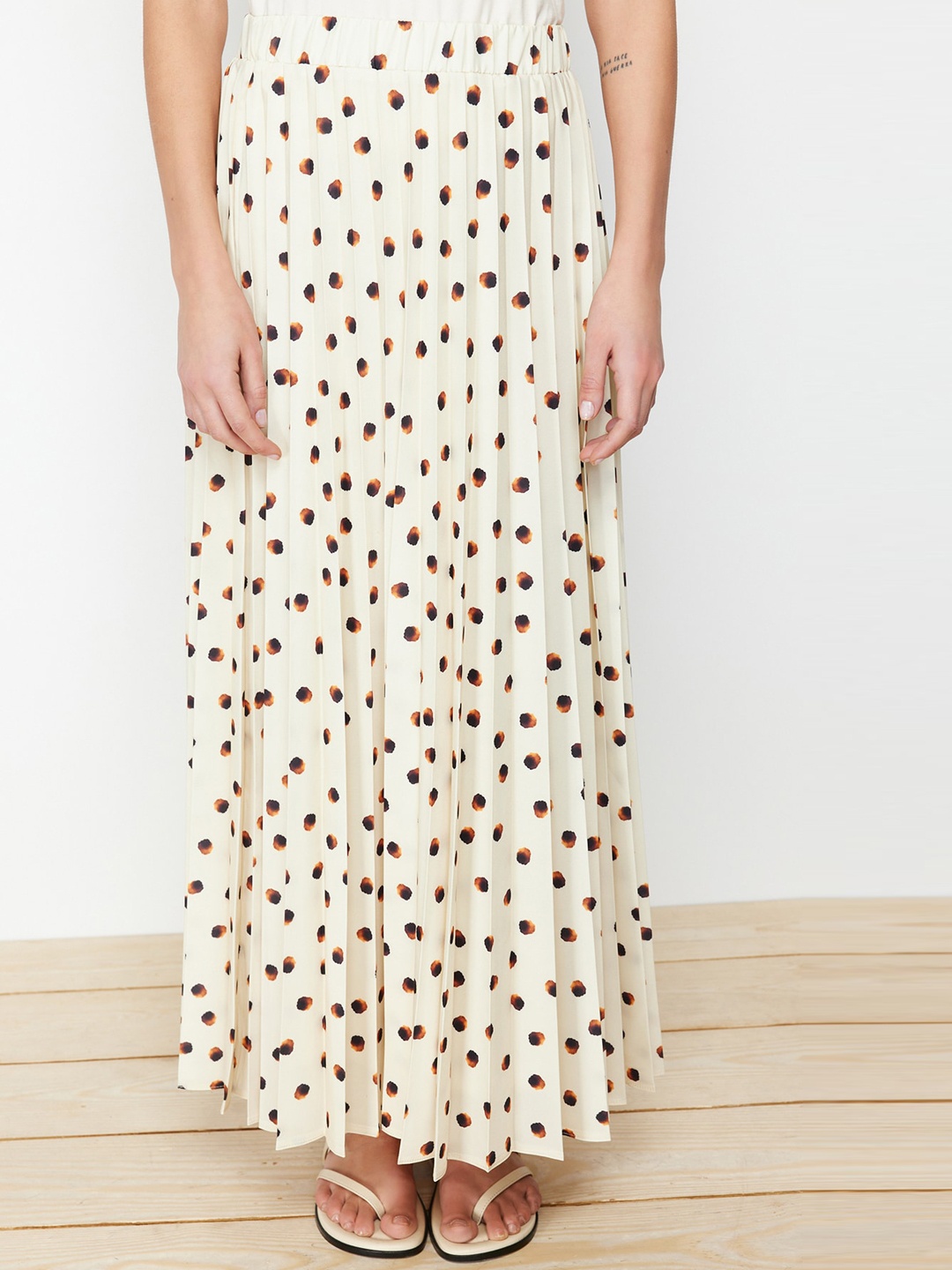 

Trendyol Printed Flared Maxi Skirt, Cream