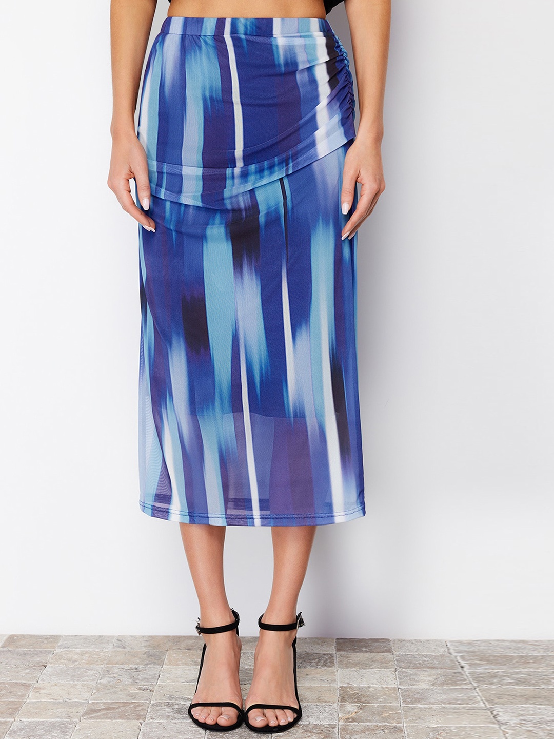 

Trendyol Abstract Printed Straight Midi Skirts, Blue