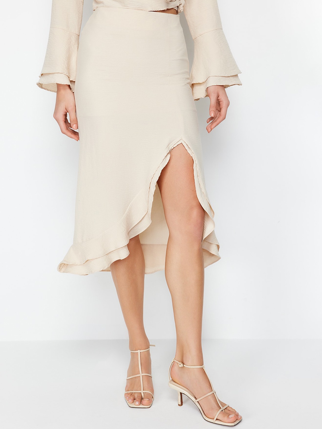 

Trendyol High-Low Flared Midi Skirt, White
