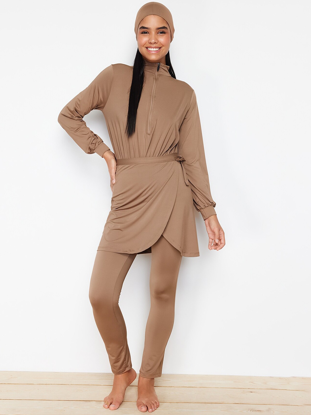 

Trendyol Long Sleeves Full-Coverage Legsuit, Brown