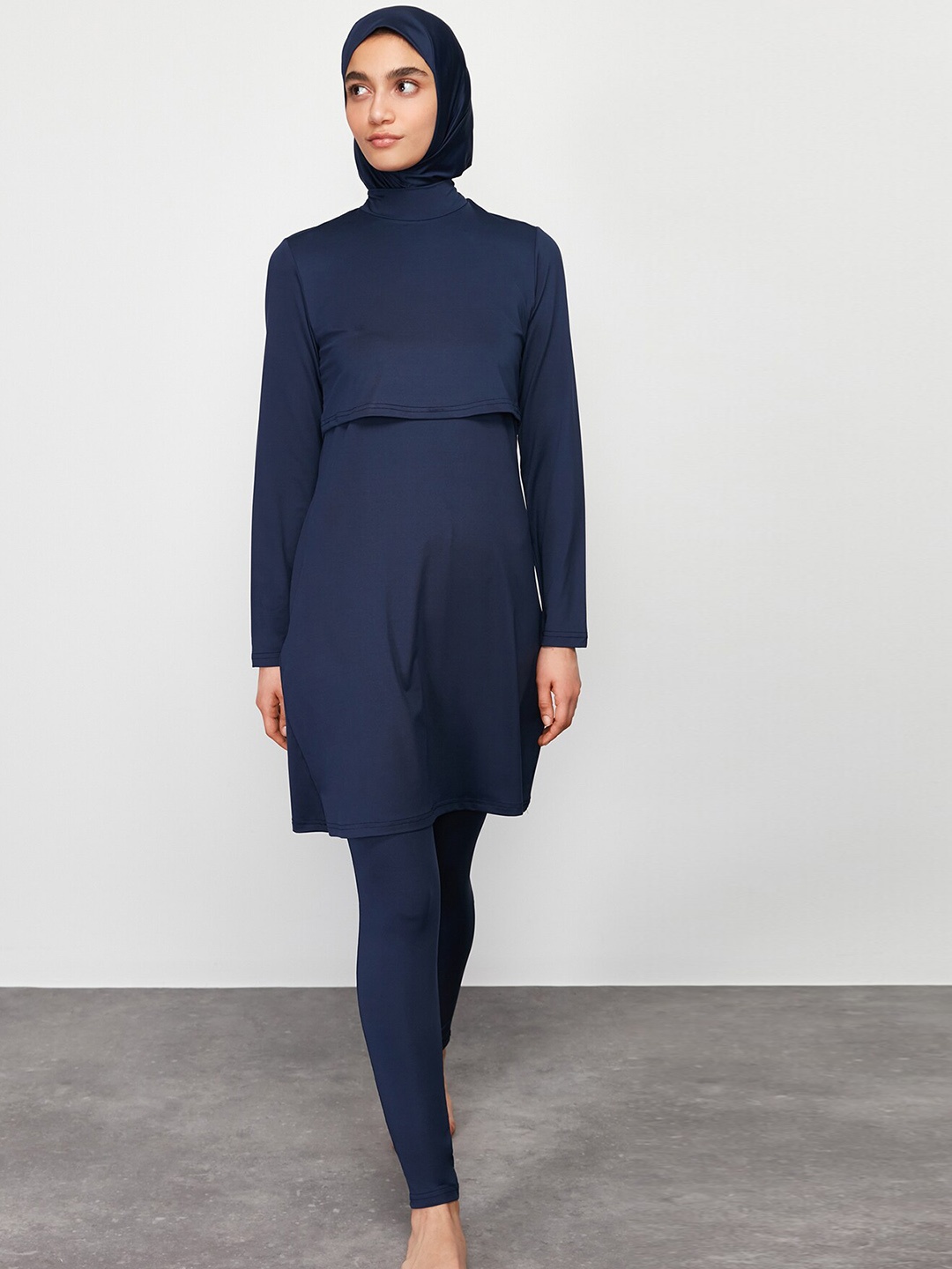 

Trendyol Hood Full-Coverage Legsuit, Navy blue