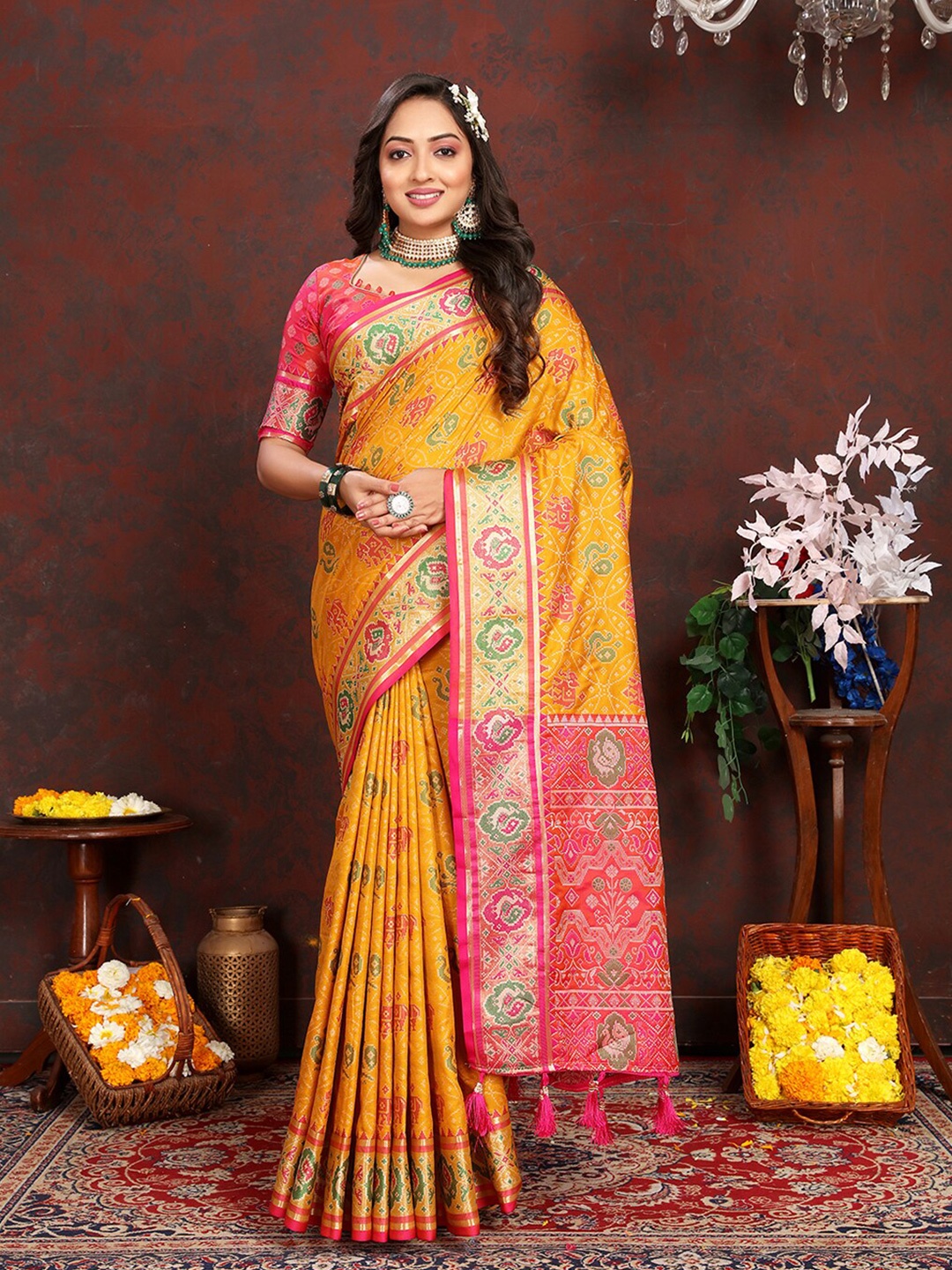 

MARGI DESIGNERS Ethnic Motifs Woven Design Zari Patola Saree, Yellow