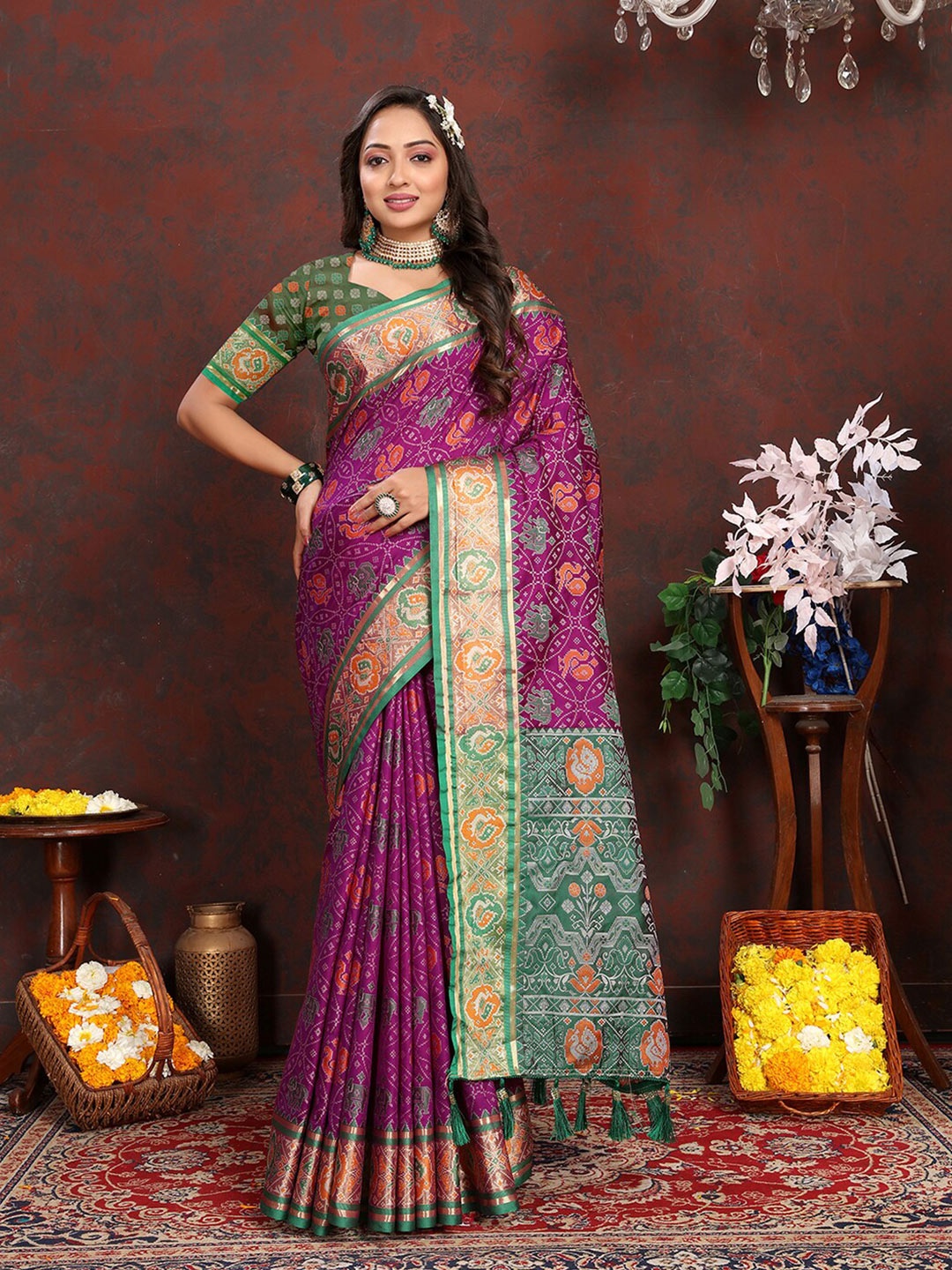 

MARGI DESIGNERS Ethnic Motifs Woven Design Zari Patola Saree, Purple