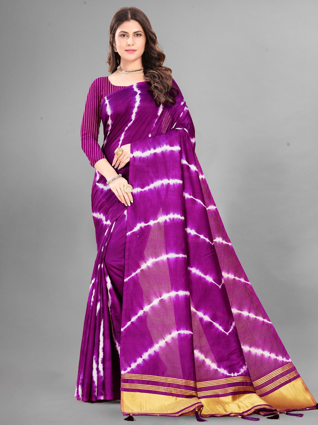 

Inithi Leheriya Zari Silk Cotton Saree, Purple