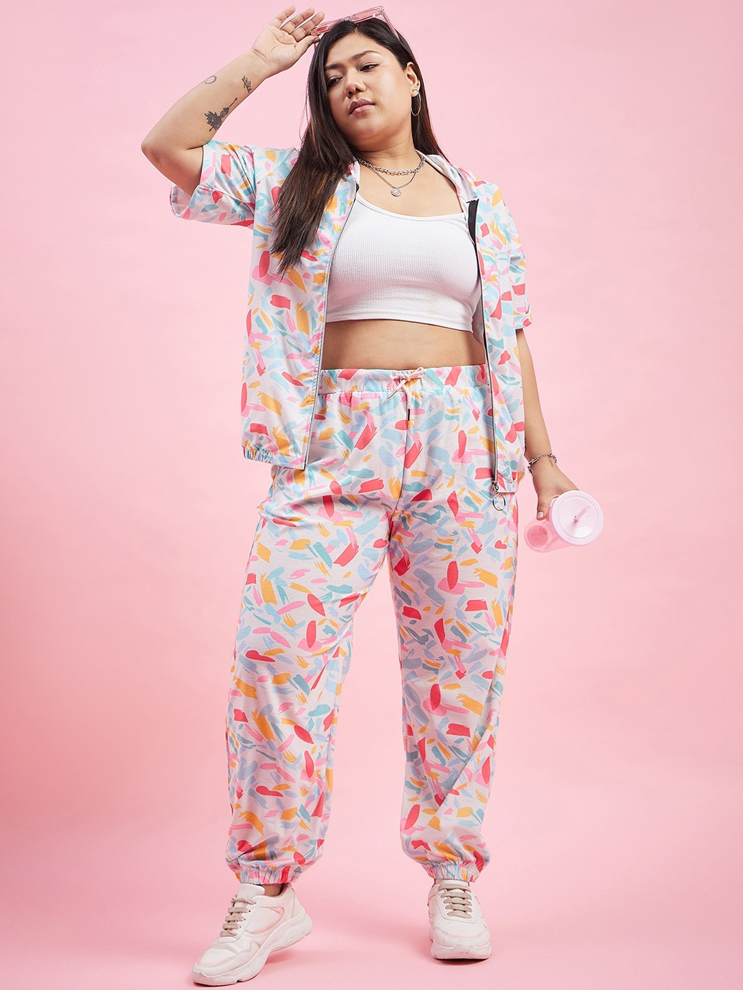 

AUSTIVO Plus Size Floral Printed Hooded T-Shirt With Joggers Co-Ords, White