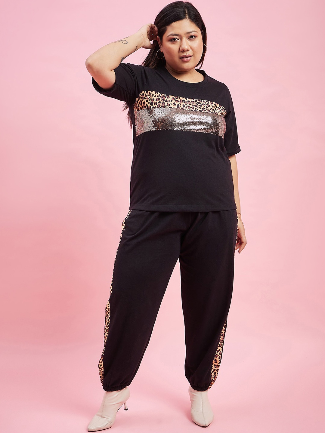 

AUSTIVO Plus Size Animal Printed T-Shirt With Jogger, Black