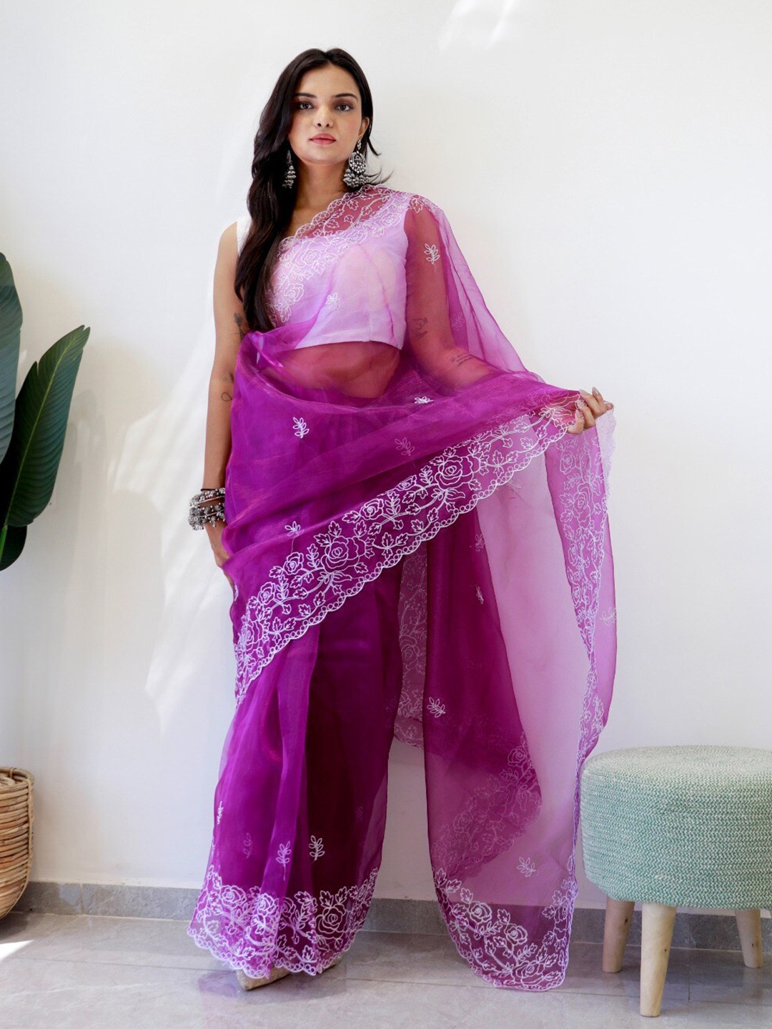 

K 5 Fashion Floral Embroidered Organza Saree, Pink