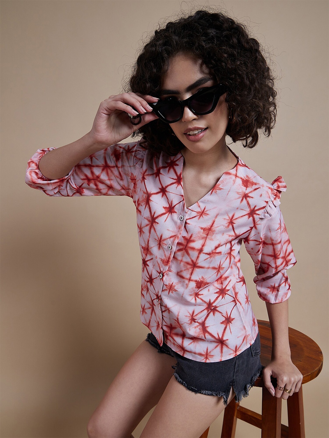 

The Roadster Lifestyle Co. Red Abstract Printed Straight Casual Shirt