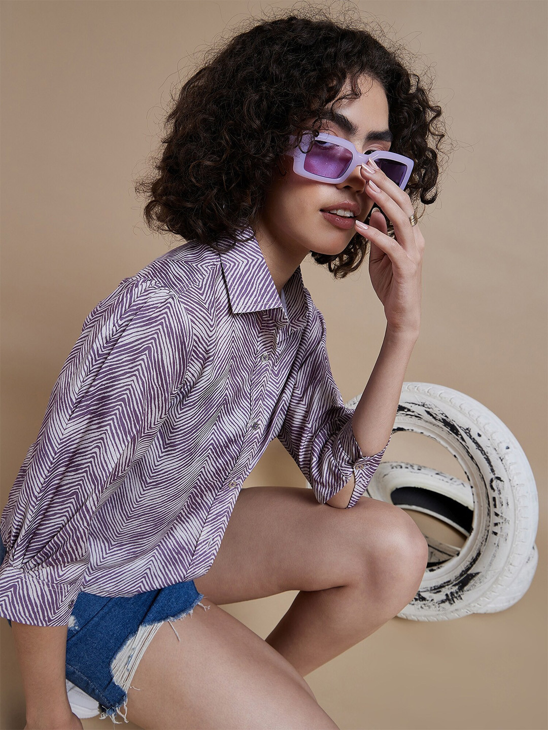 

The Roadster Lifestyle Co. Lavender Striped Straight Casual Shirt