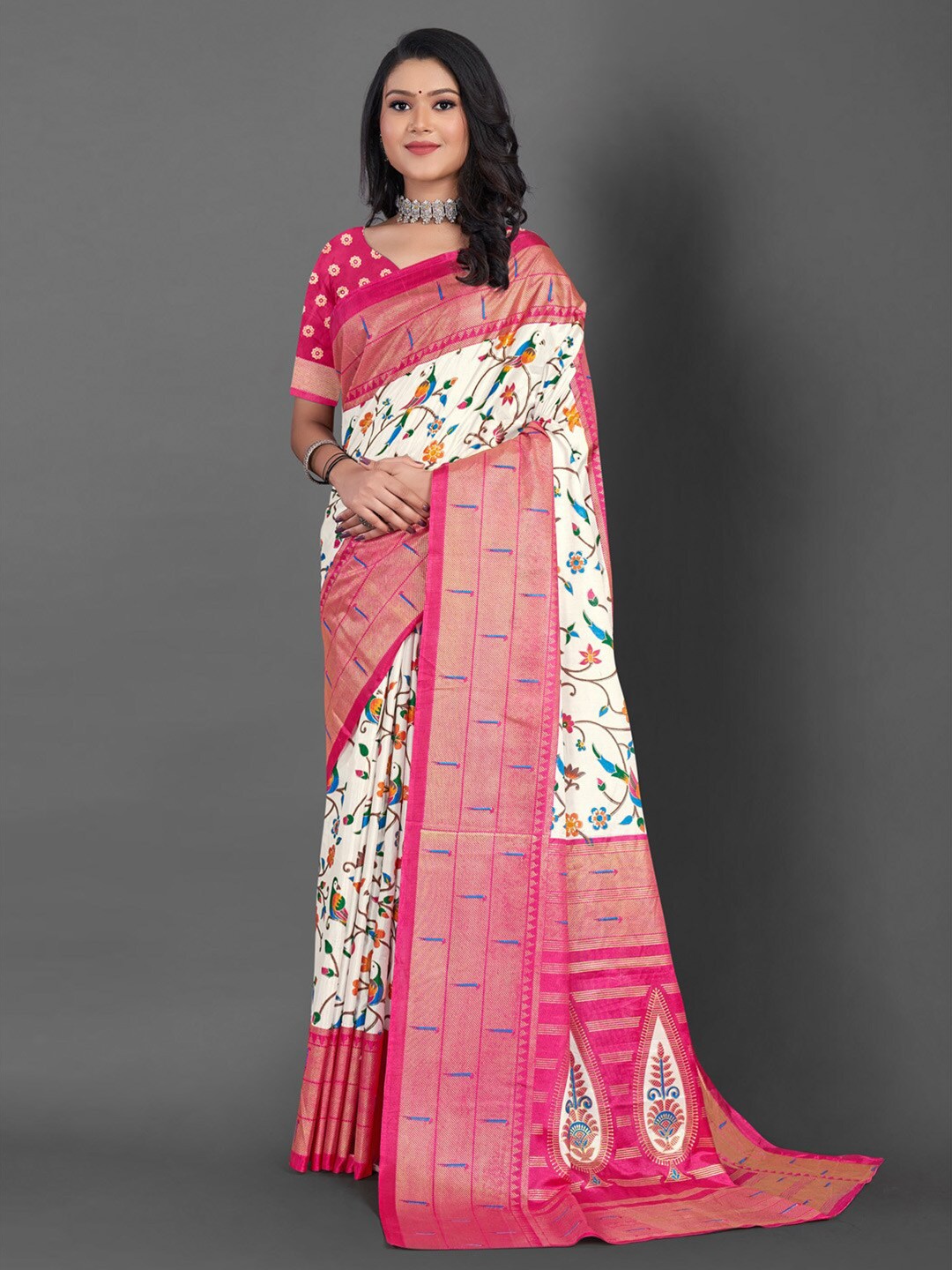

Mitera Ethnic Motifs Printed Zari Saree, Off white