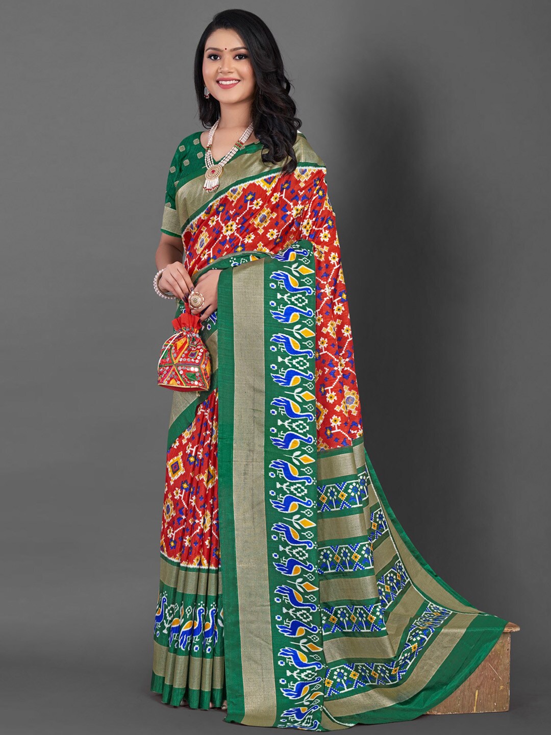 

Mitera Ethnic Motifs Zari Pochampally Saree, Red