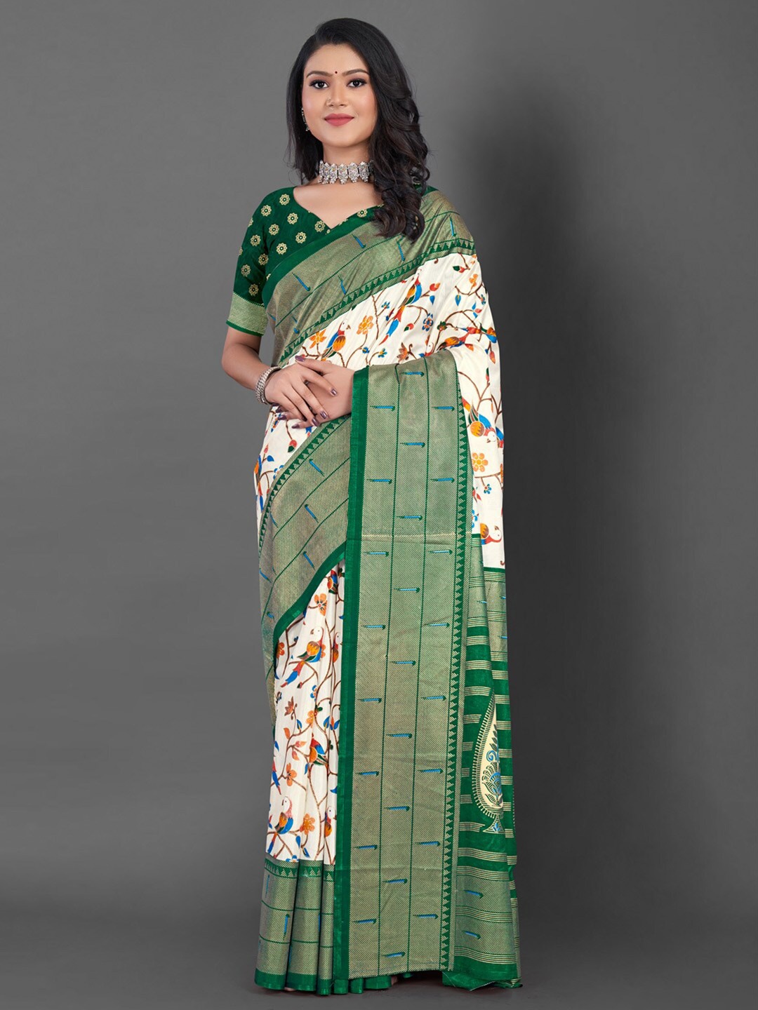 

Mitera Off White Ethnic Motifs Printed Zari Sungudi Saree