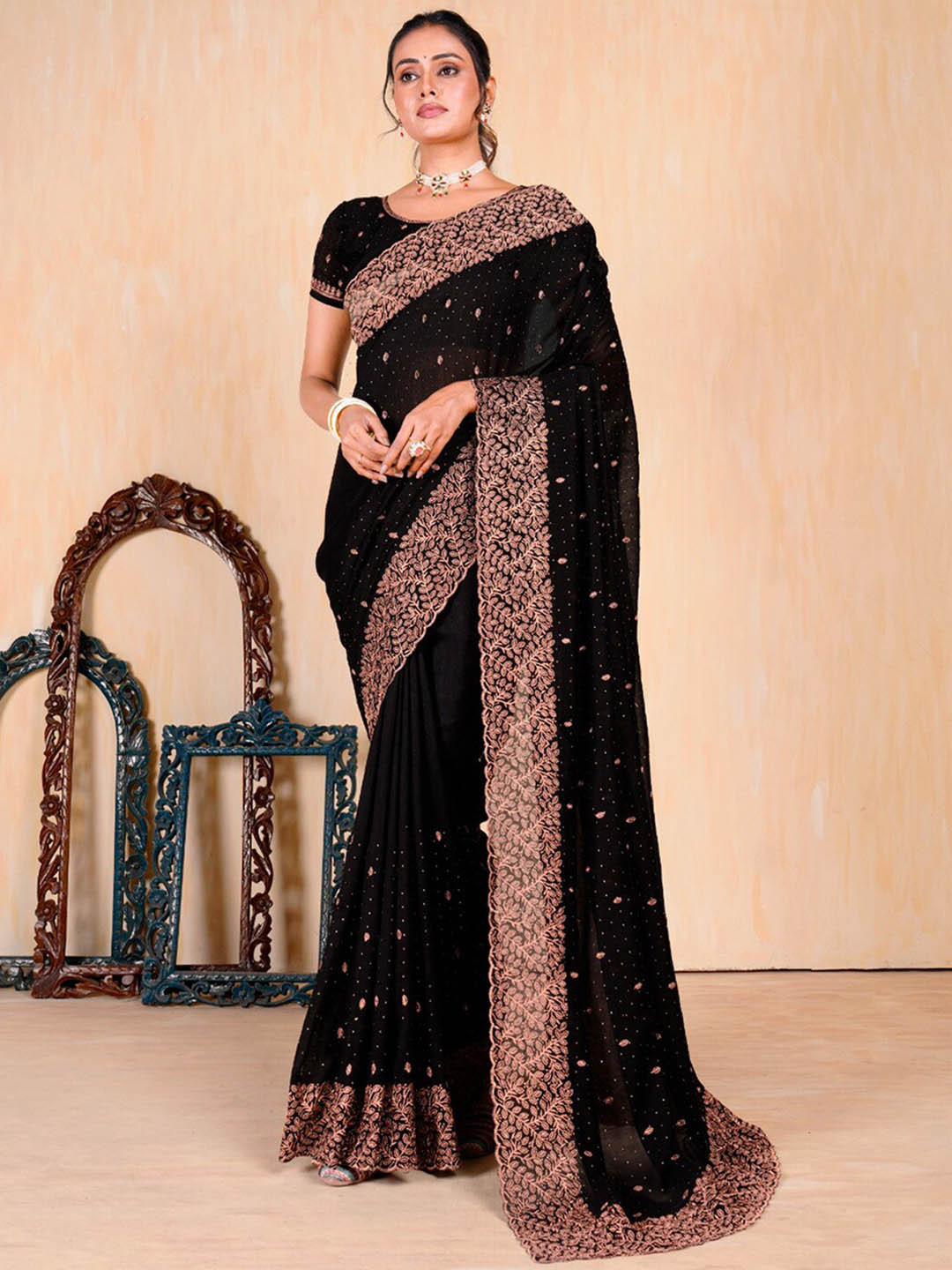 

Anouk Ethnic Motifs Embellished Beads And Stones Saree, Black