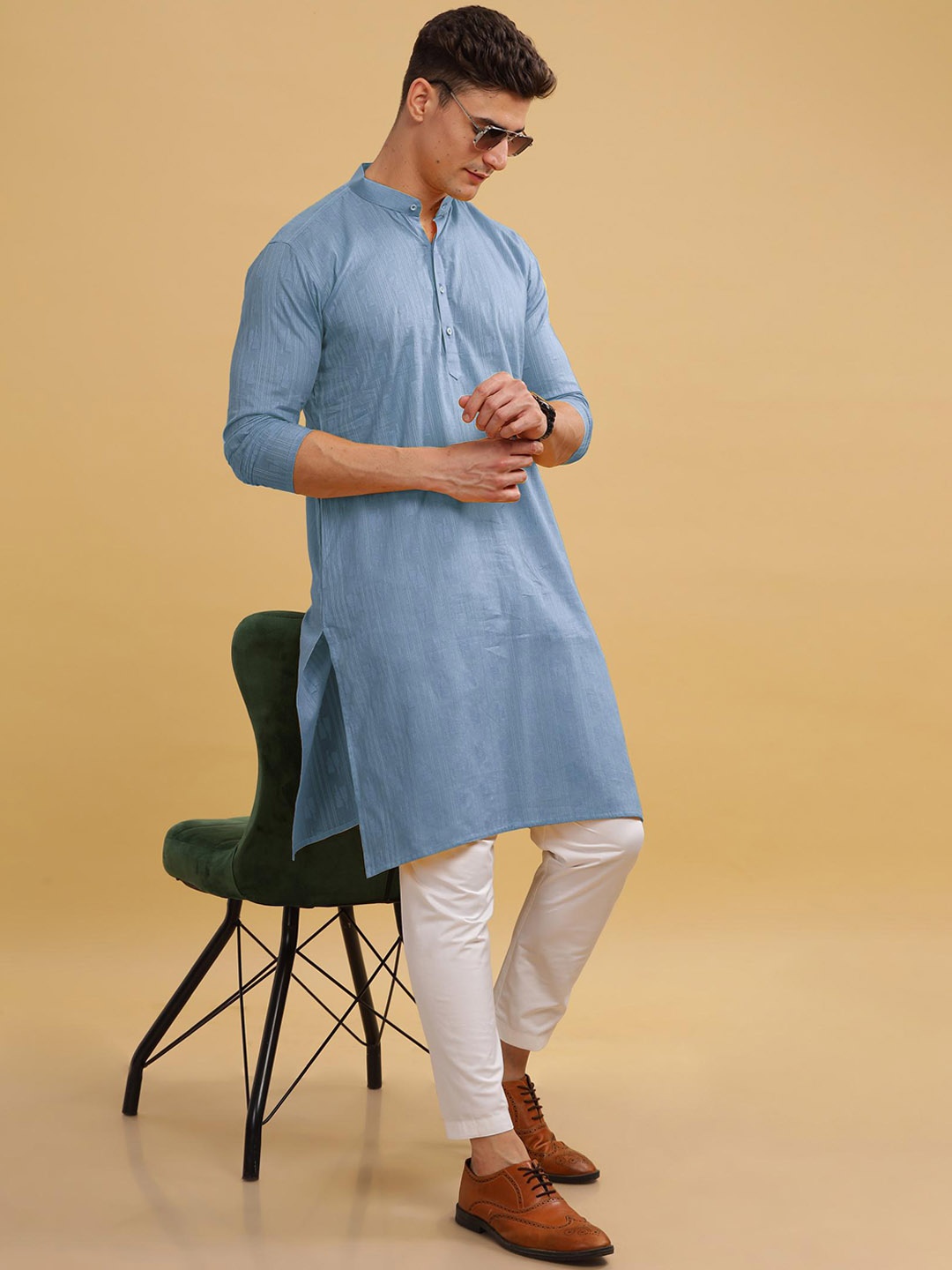 

Anouk Blue Ethnic Motifs Woven Design Mandarin Collar Straight Kurta