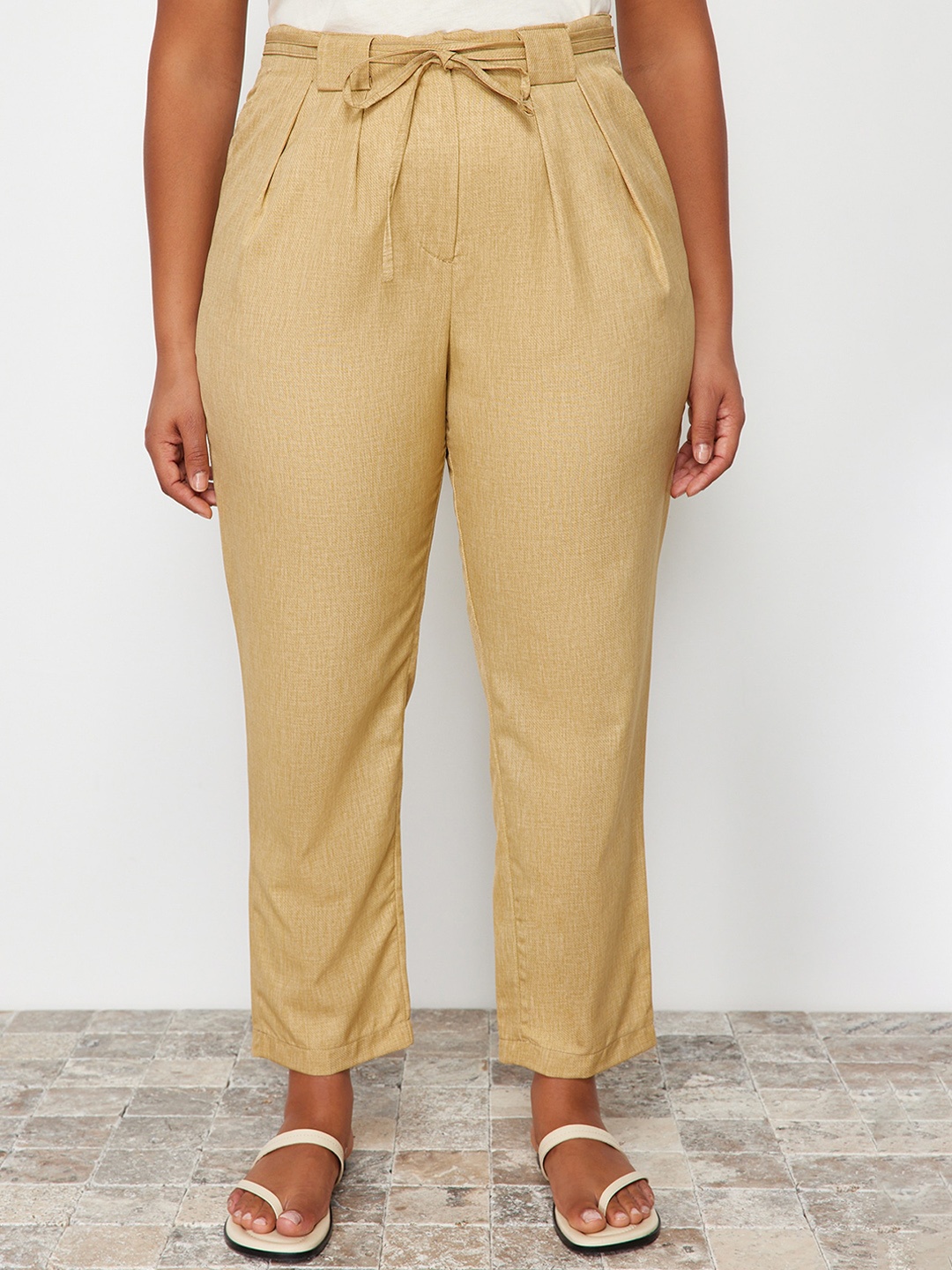 

Trendyol Women High-Rise Trousers, Beige