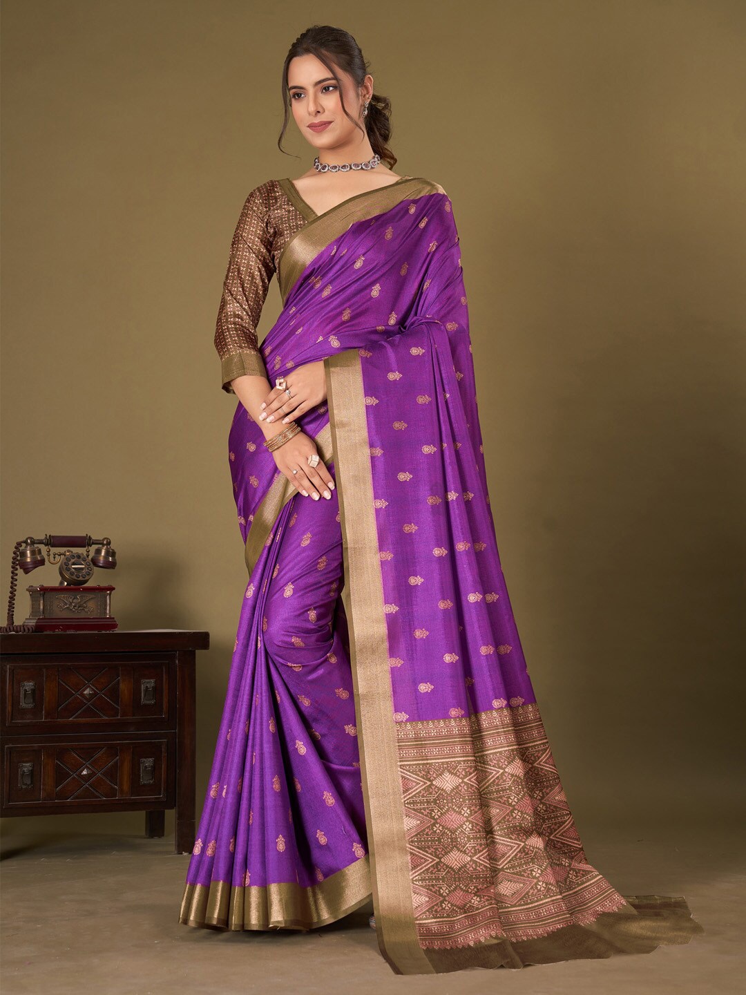 

Mitera Ethnic Woven Design Zari Silk Blend Banarasi Saree, Purple