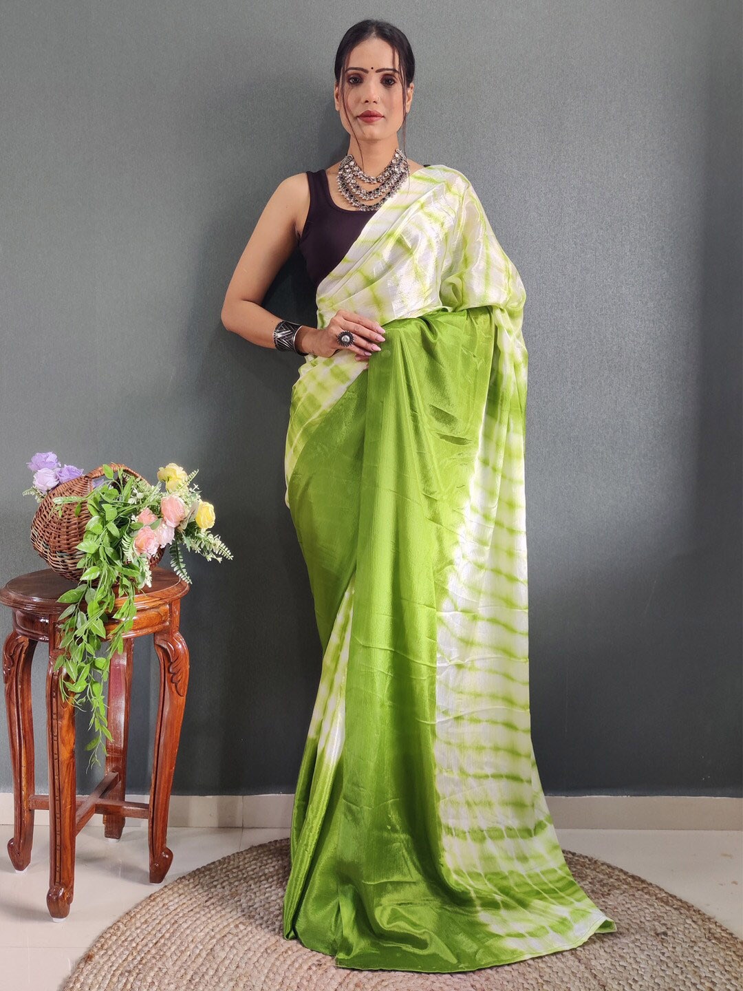 

KALINI Tie and Dye Pure Chiffon Ready to Wear Saree, Green